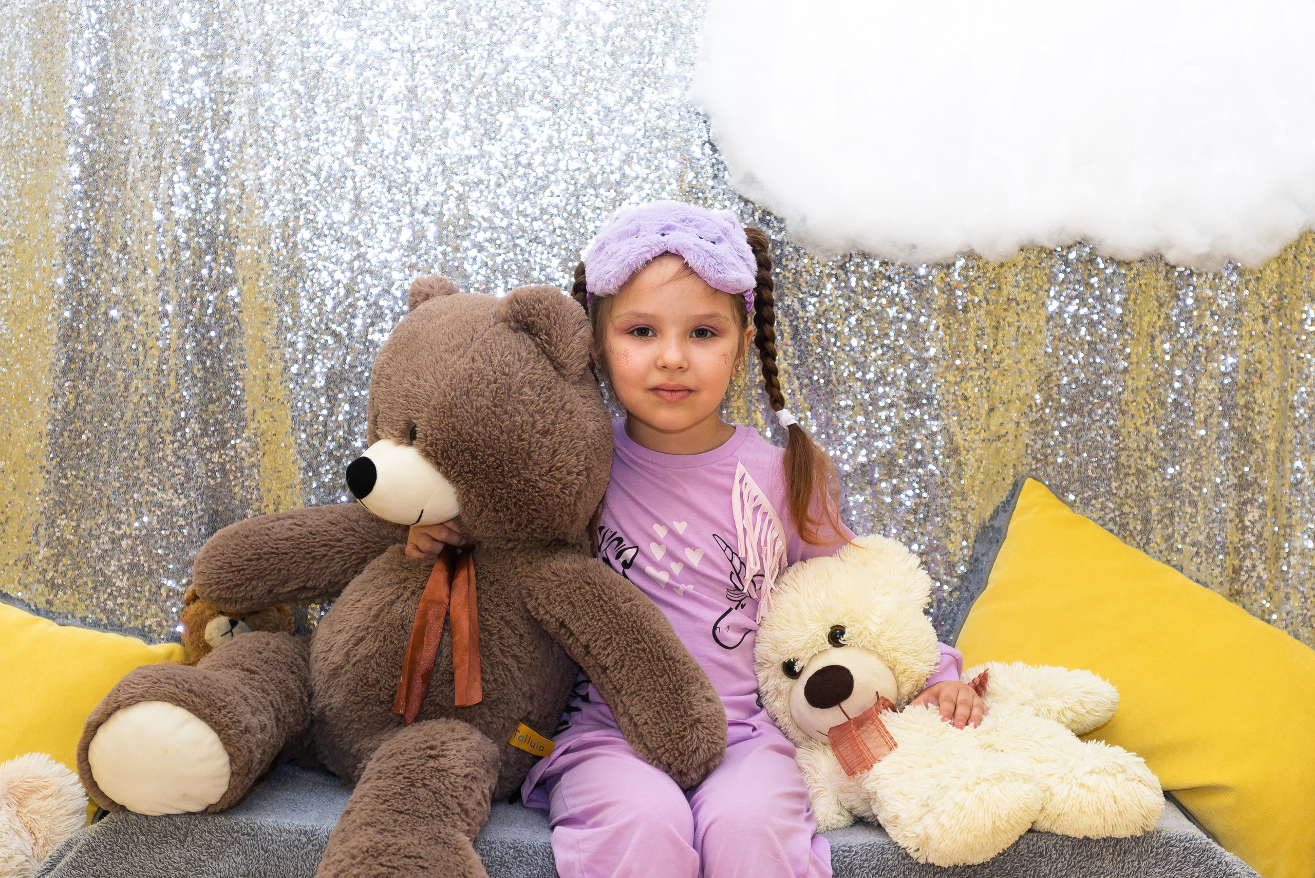 Пижамная вечеринка в игровом центре. Репортажный фотограф в Москве Alena Sfotkaet