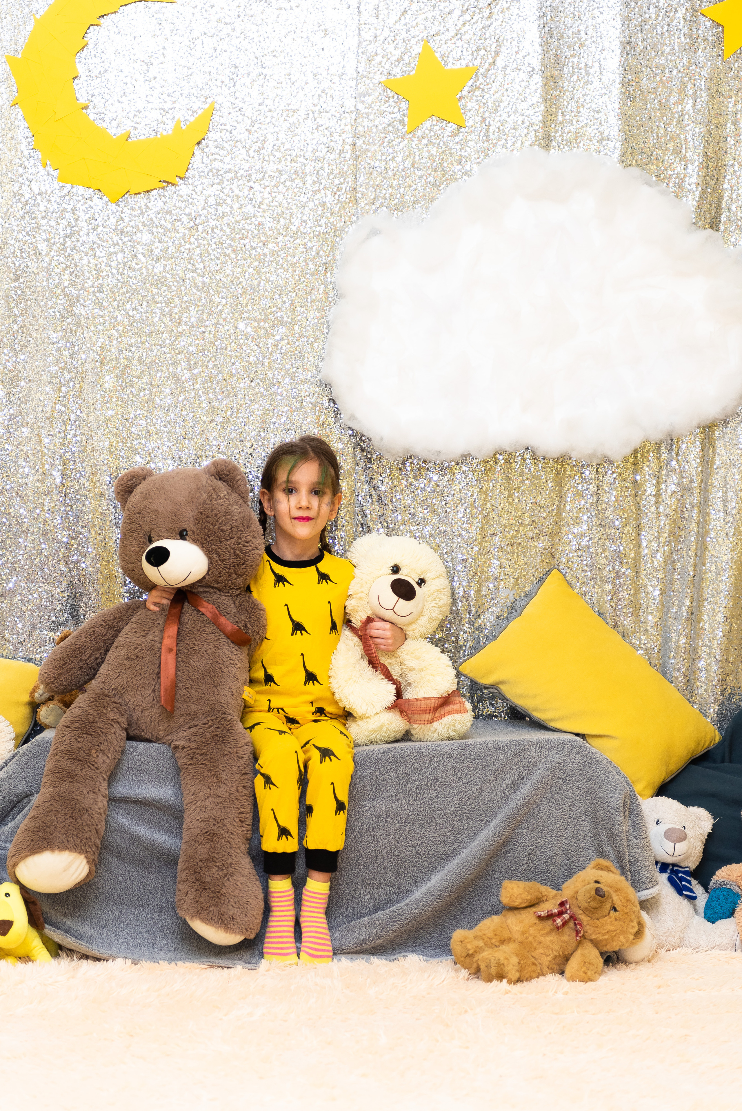 Пижамная вечеринка в игровом центре. Репортажный фотограф в Москве Alena Sfotkaet