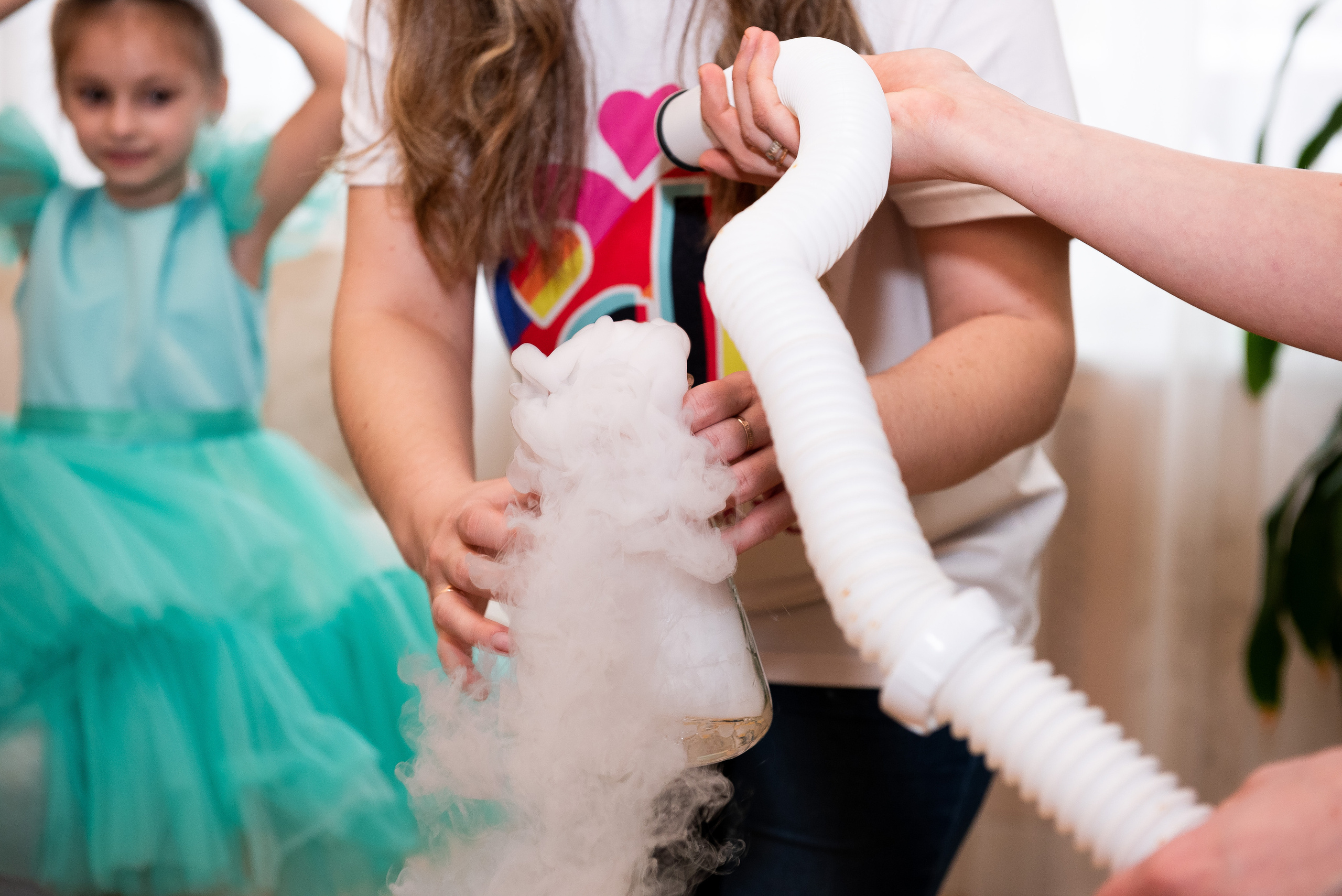 ДР Катюши дома. Репортажный фотограф в Москве Alena Sfotkaet