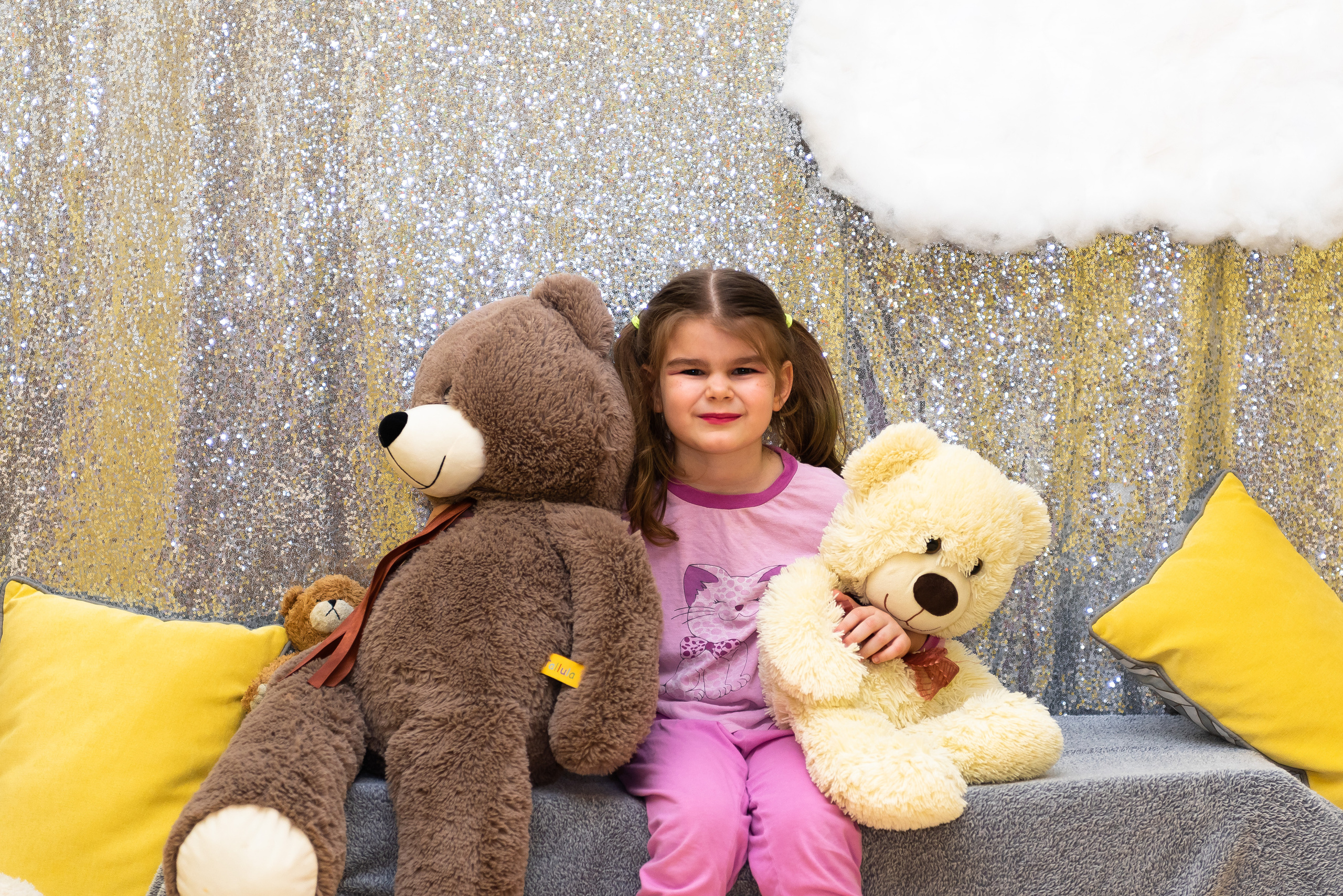 Пижамная вечеринка в игровом центре. Репортажный фотограф в Москве Alena Sfotkaet