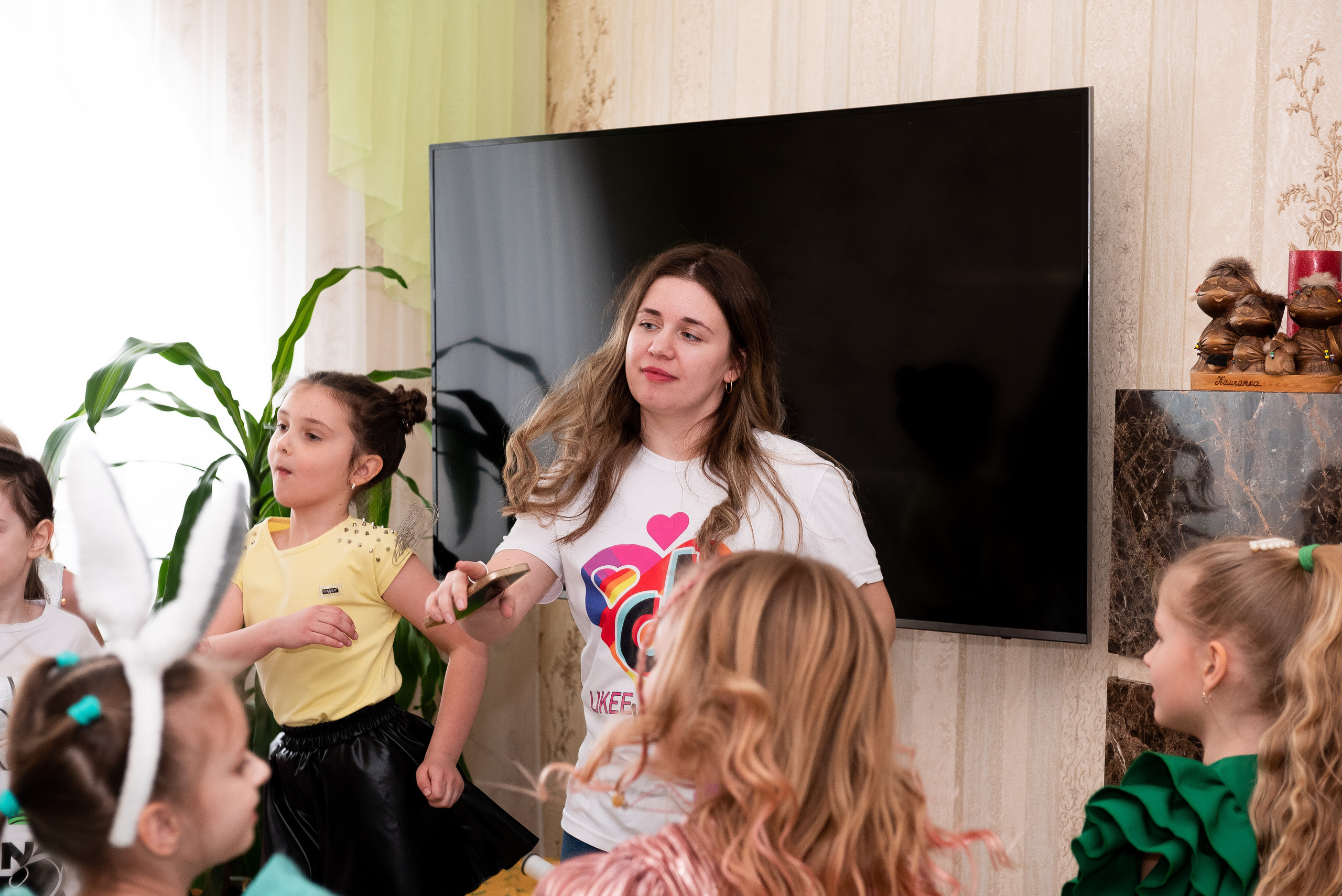 ДР Катюши дома. Репортажный фотограф в Москве Alena Sfotkaet