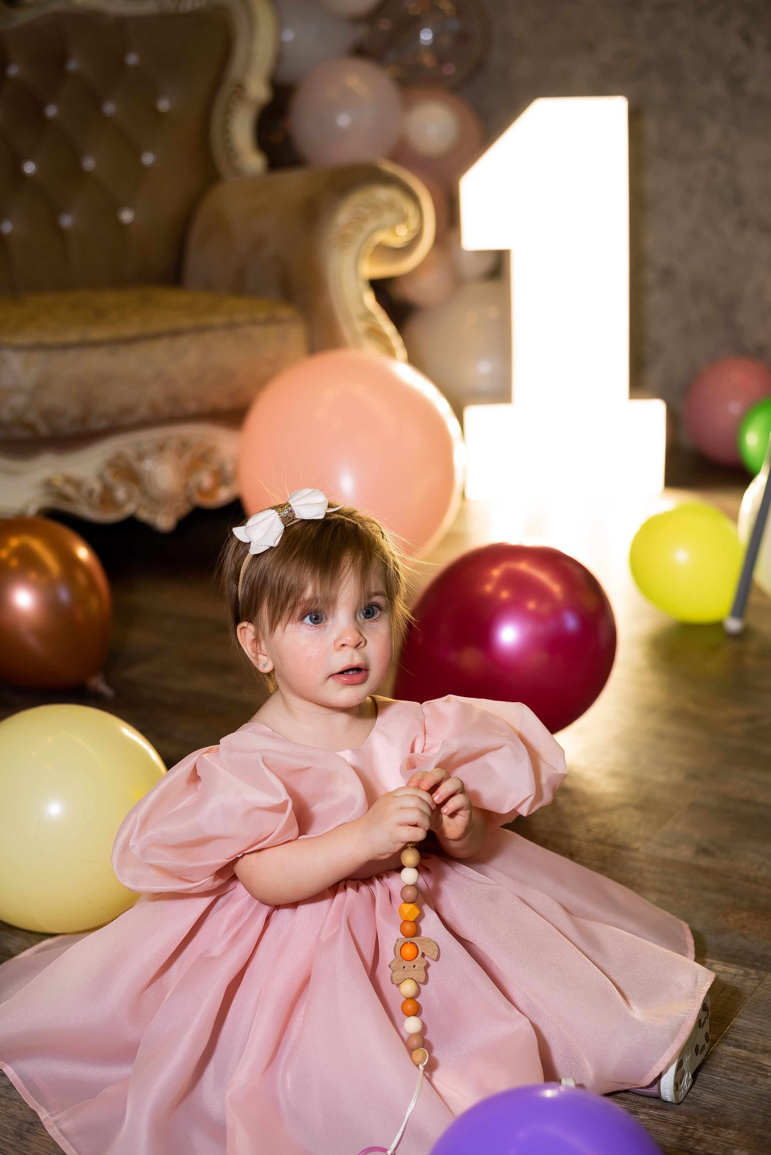 ДР Агаты в лофте. Репортажный фотограф в Москве Alena Sfotkaet