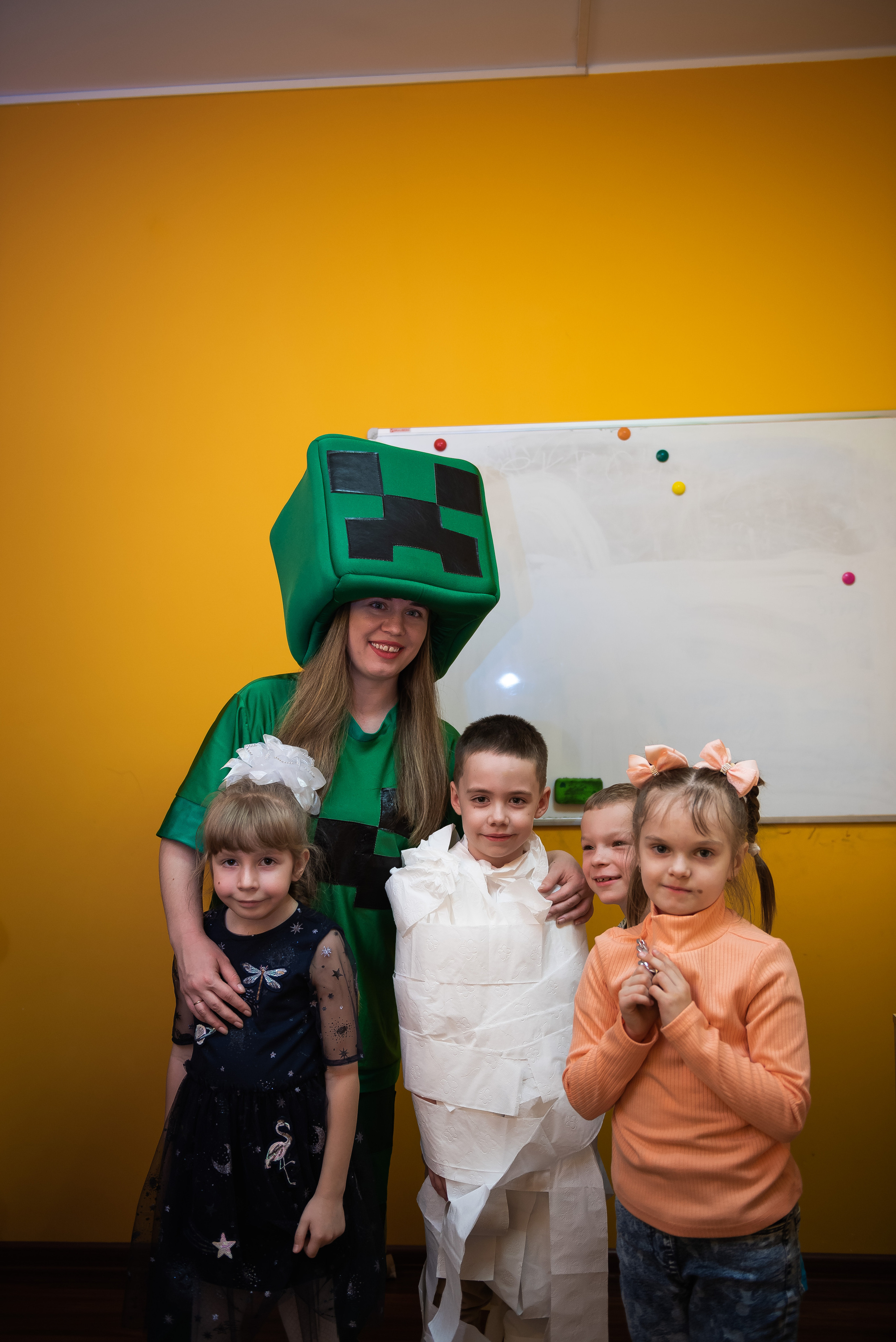 ДР Лёши в игровом центре. Репортажный фотограф в Москве Alena Sfotkaet