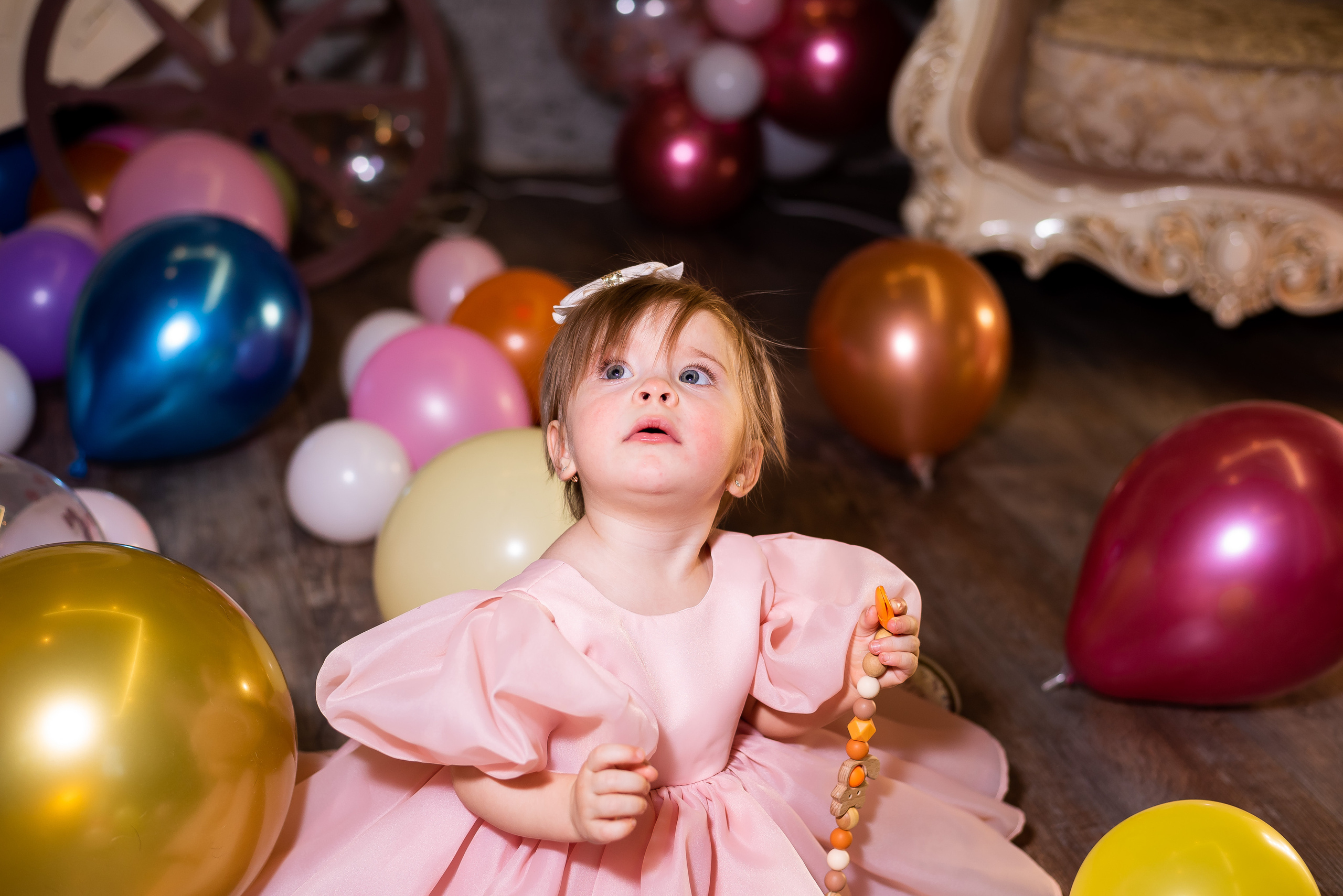 ДР Агаты в лофте. Репортажный фотограф в Москве Alena Sfotkaet