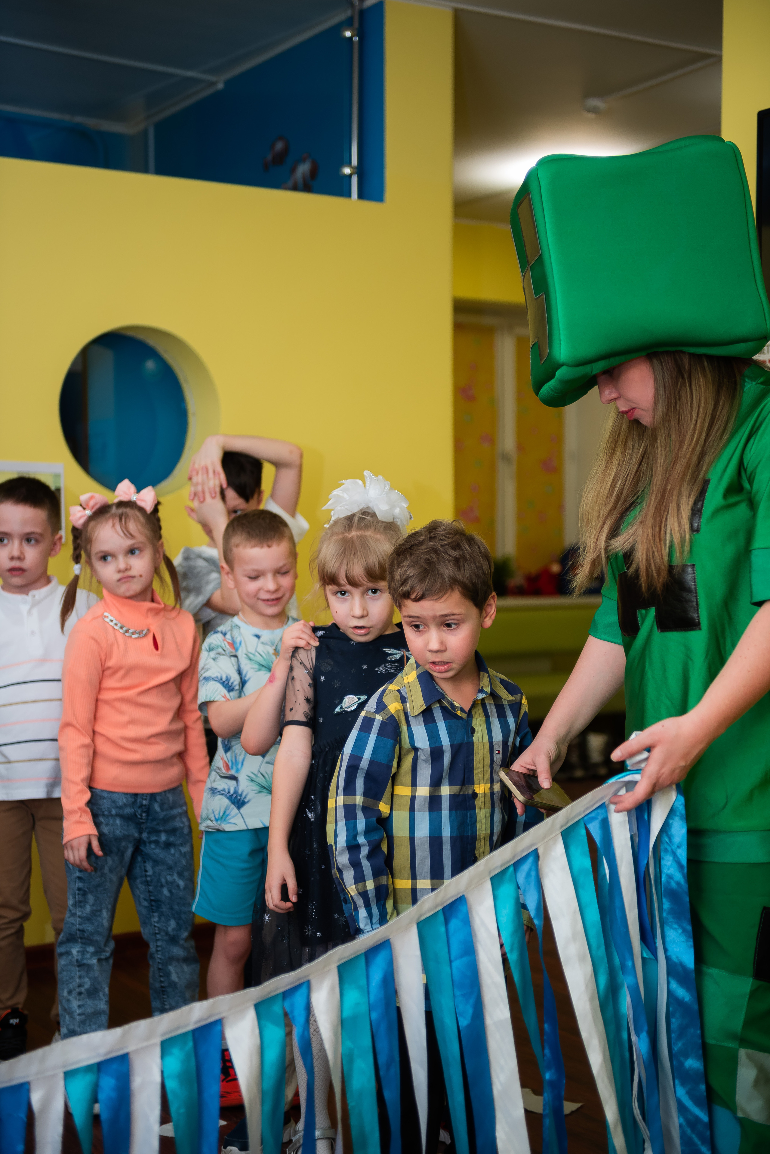 ДР Лёши в игровом центре. Репортажный фотограф в Москве Alena Sfotkaet