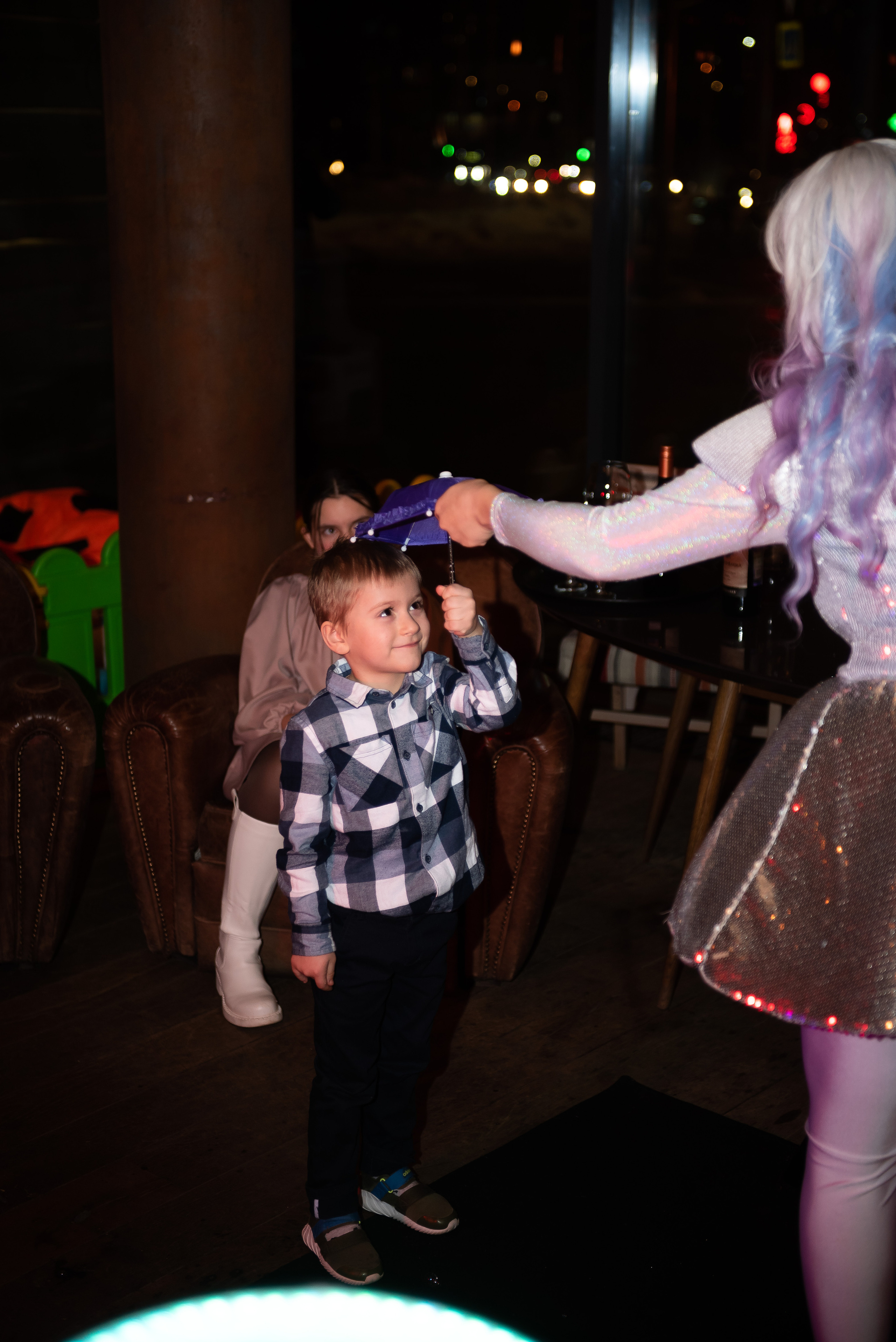 ДР Артёмки в ресторане. Репортажный фотограф в Москве Alena Sfotkaet