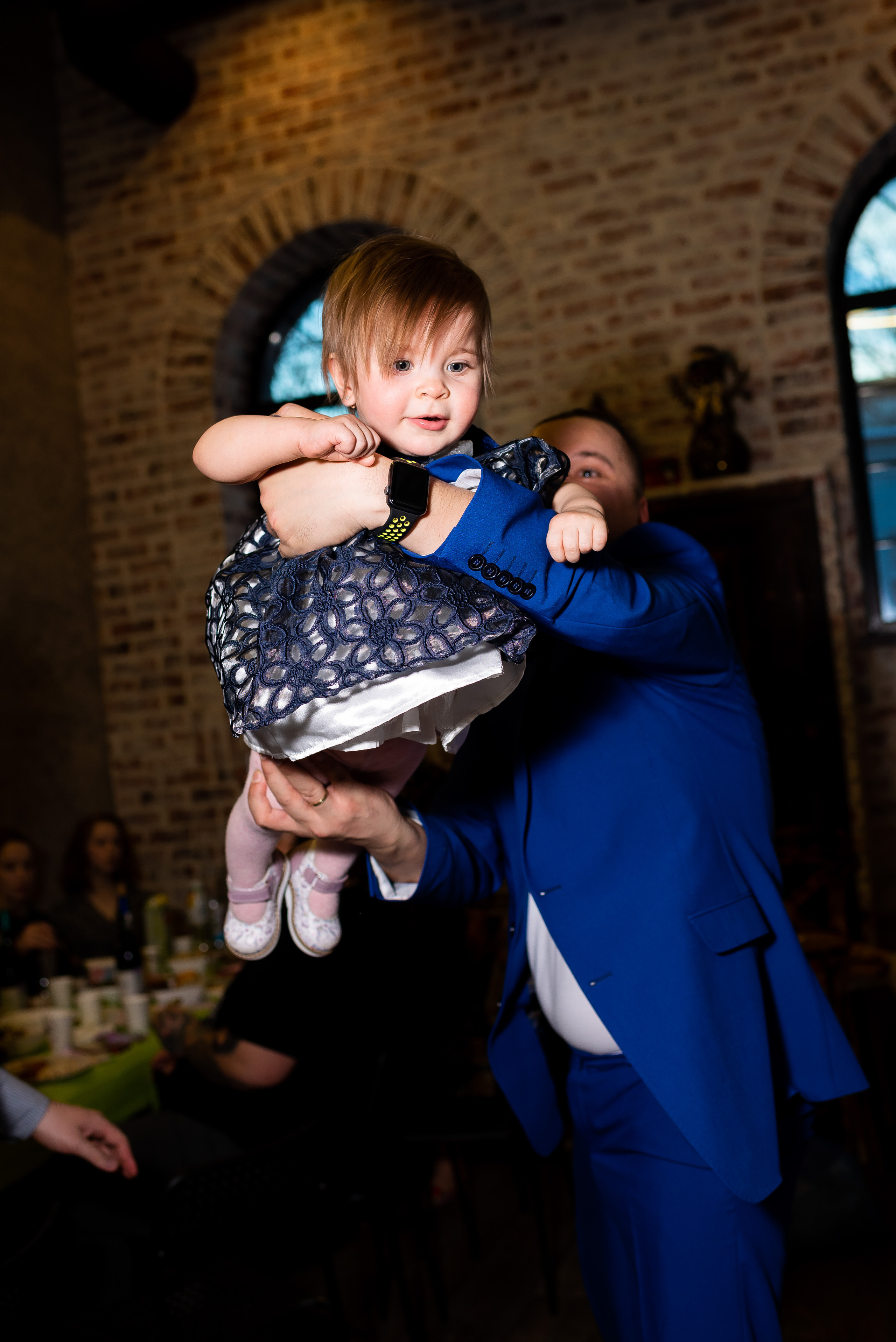 ДР Агаты в лофте. Репортажный фотограф в Москве Alena Sfotkaet