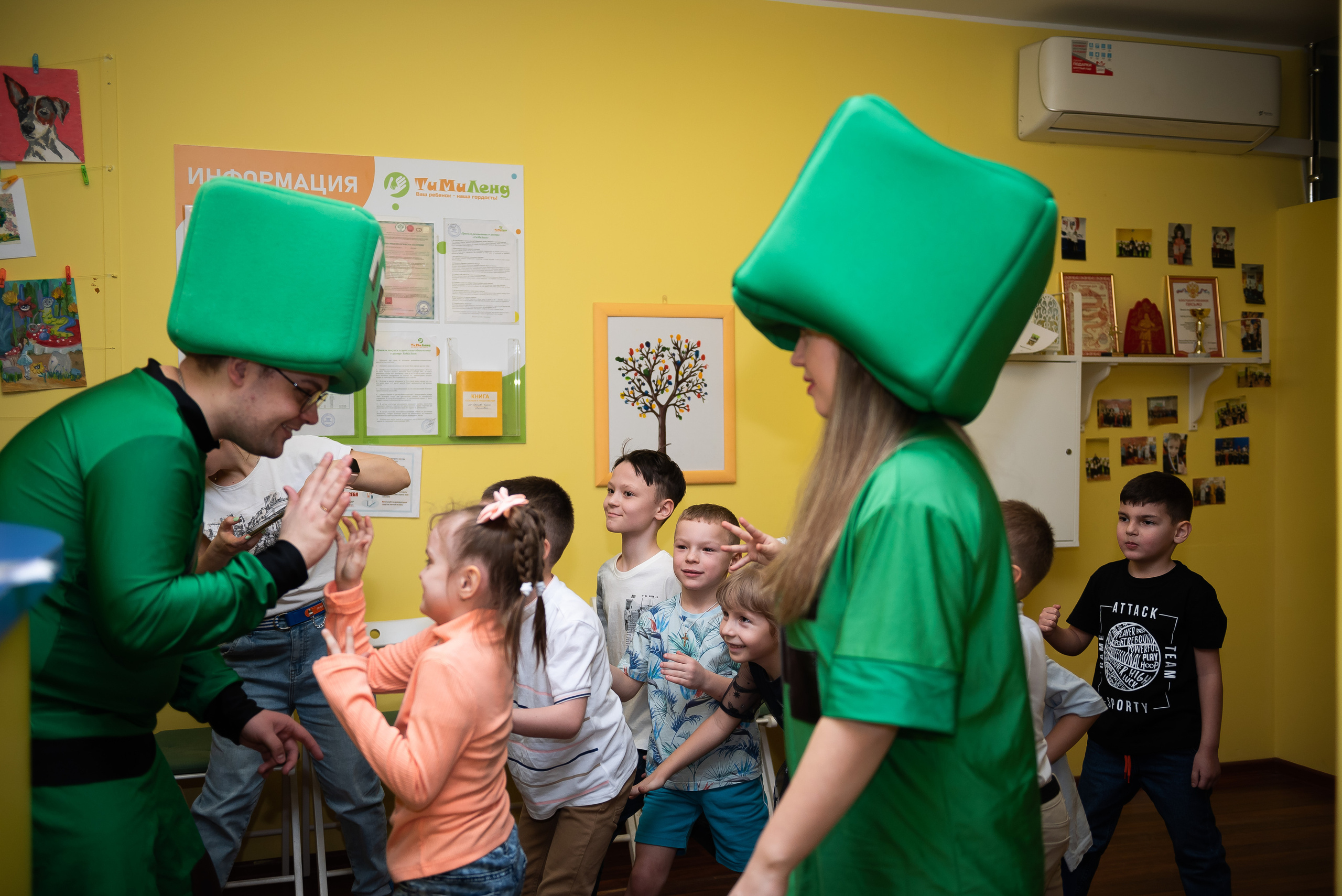 ДР Лёши в игровом центре. Репортажный фотограф в Москве Alena Sfotkaet