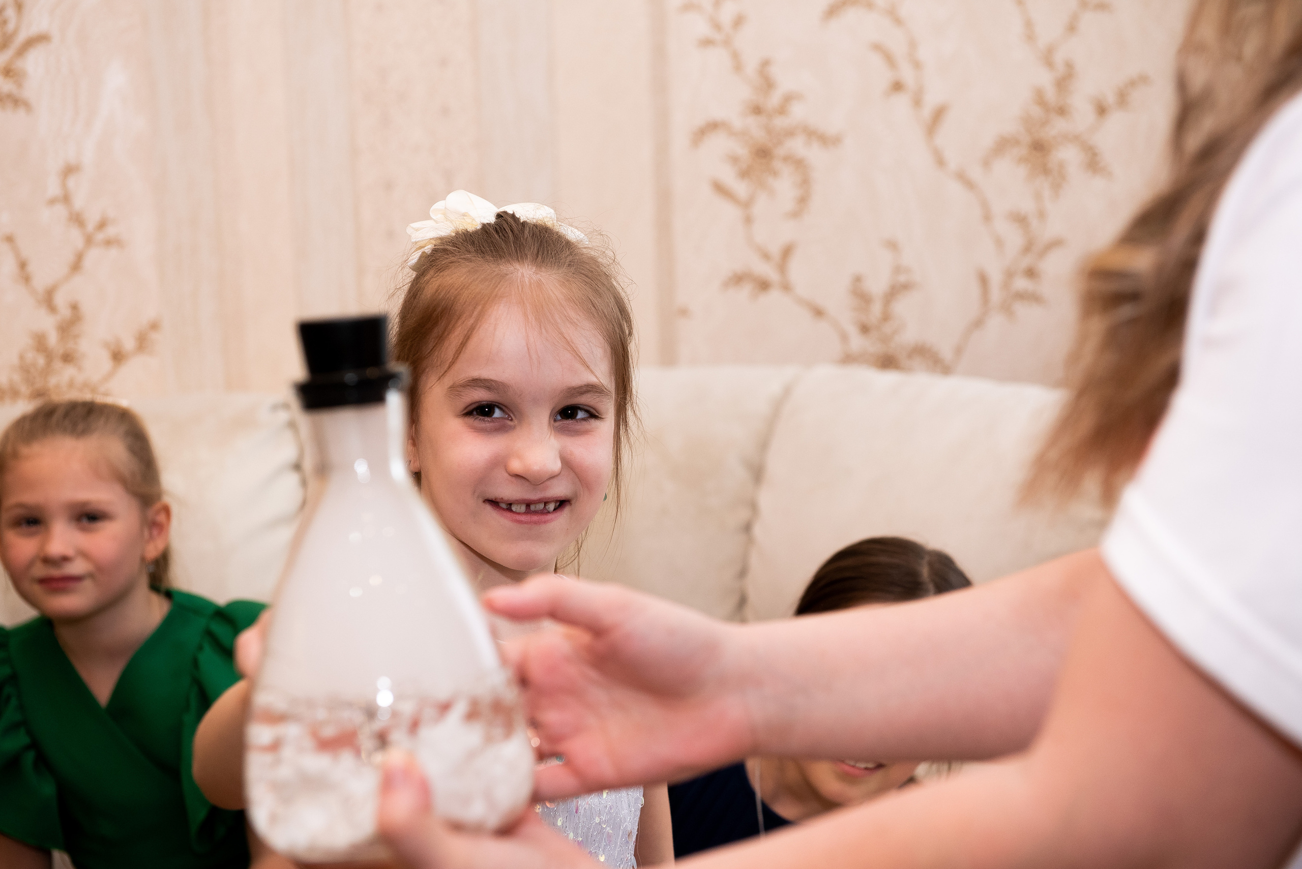 ДР Катюши дома. Репортажный фотограф в Москве Alena Sfotkaet