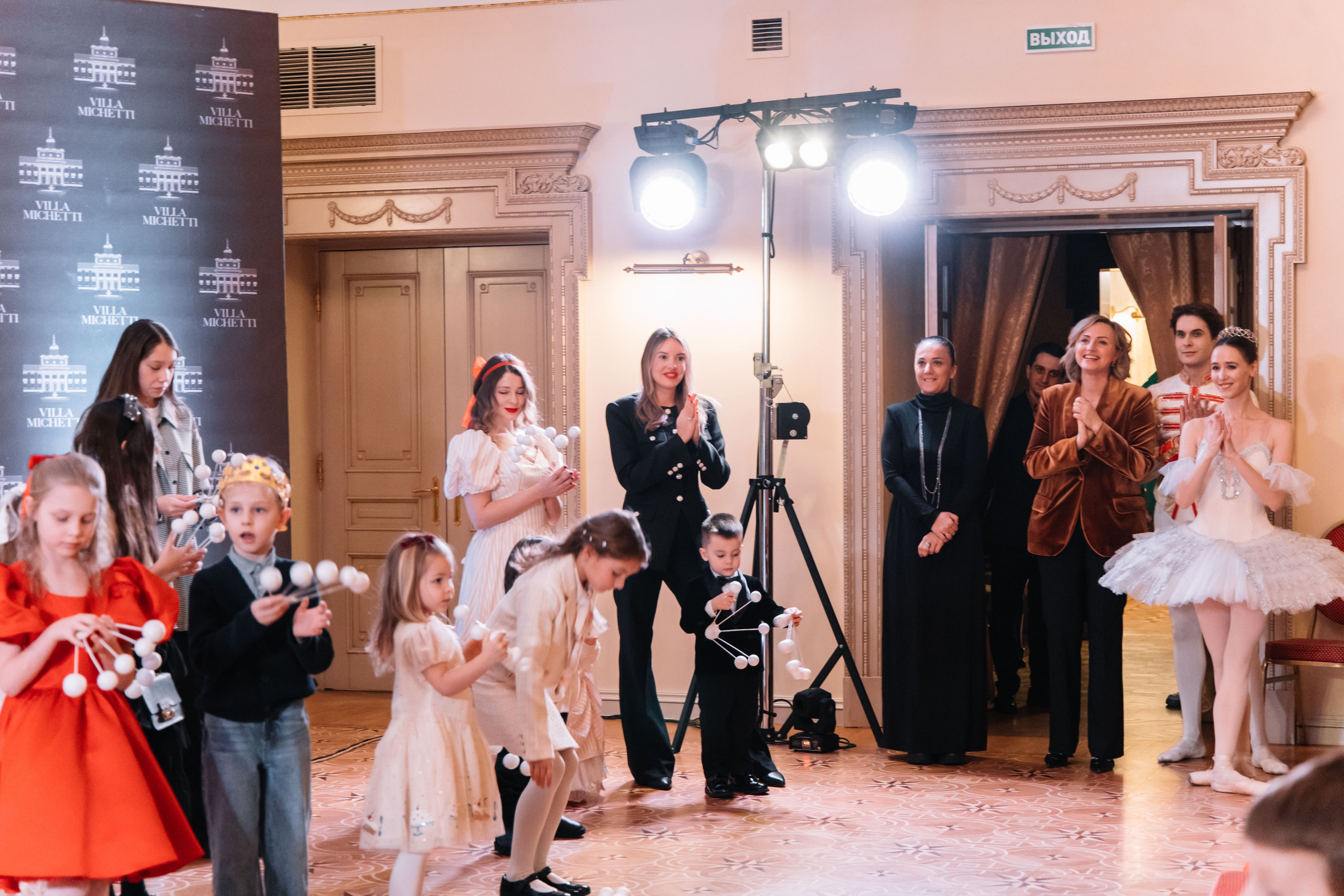 Рождественский спектакль Villa Michetti. Свадебный и семейный фотограф в Перми Лилия Гатауллина