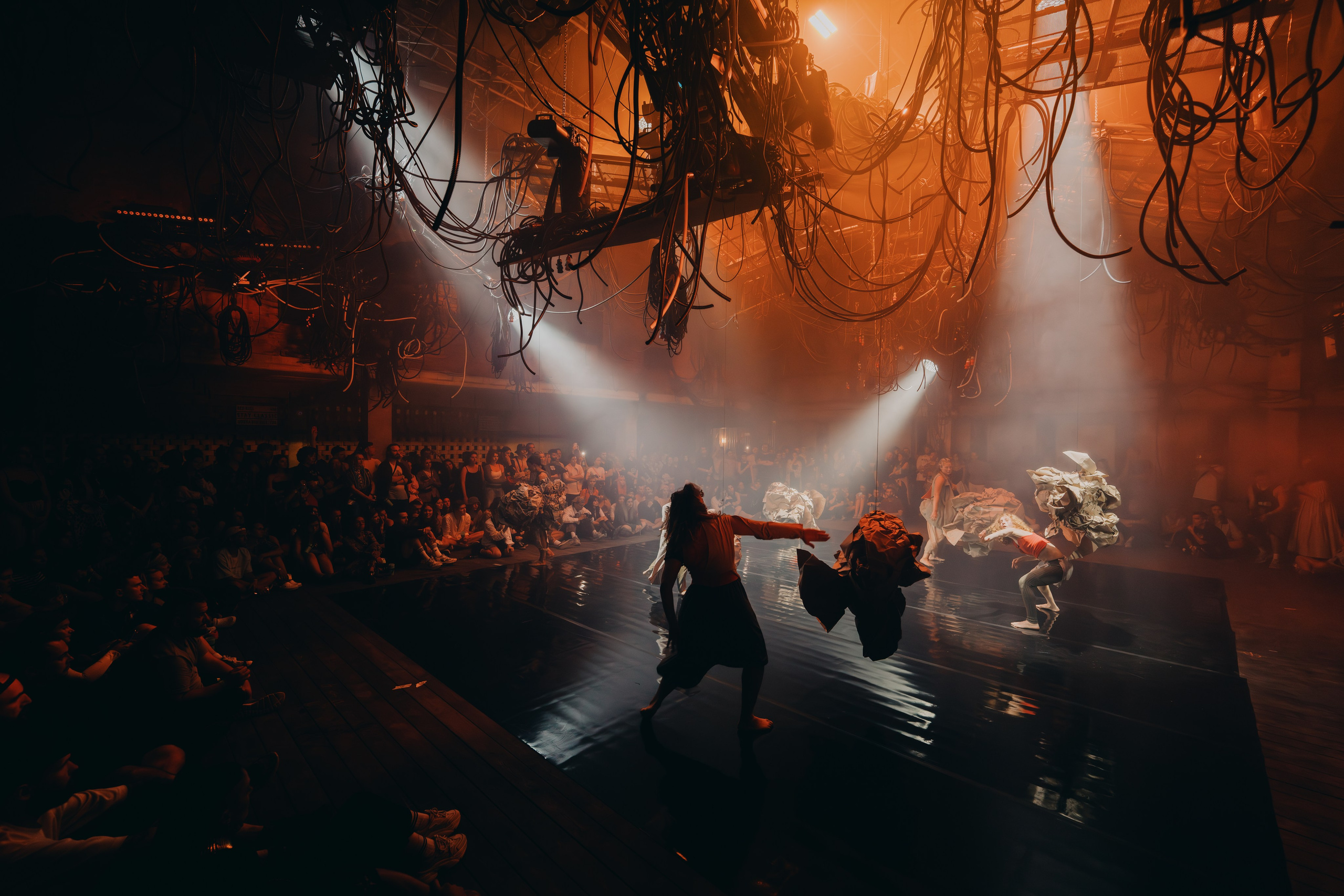 Outline 2024. @tomrus: Рустам Шагиморданов — фотограф