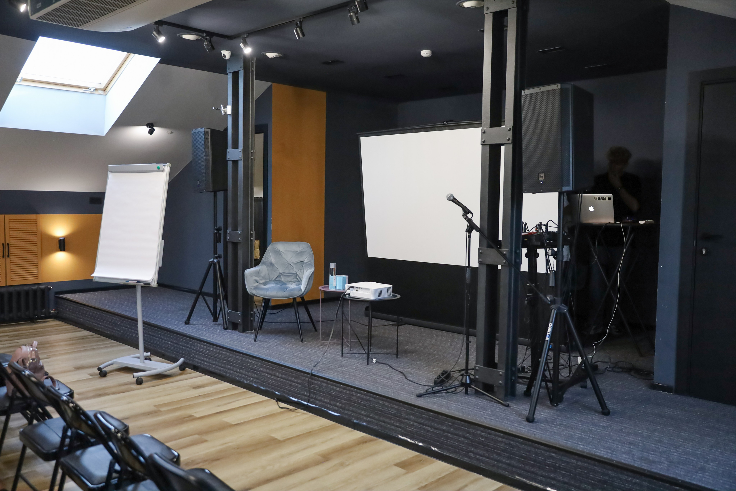 ТРАНСФОРМАЦИОННОЕ ШОУ АННЫ НОВИКОВОЙ 2023. Фотограф мероприятий Ирина Каширина