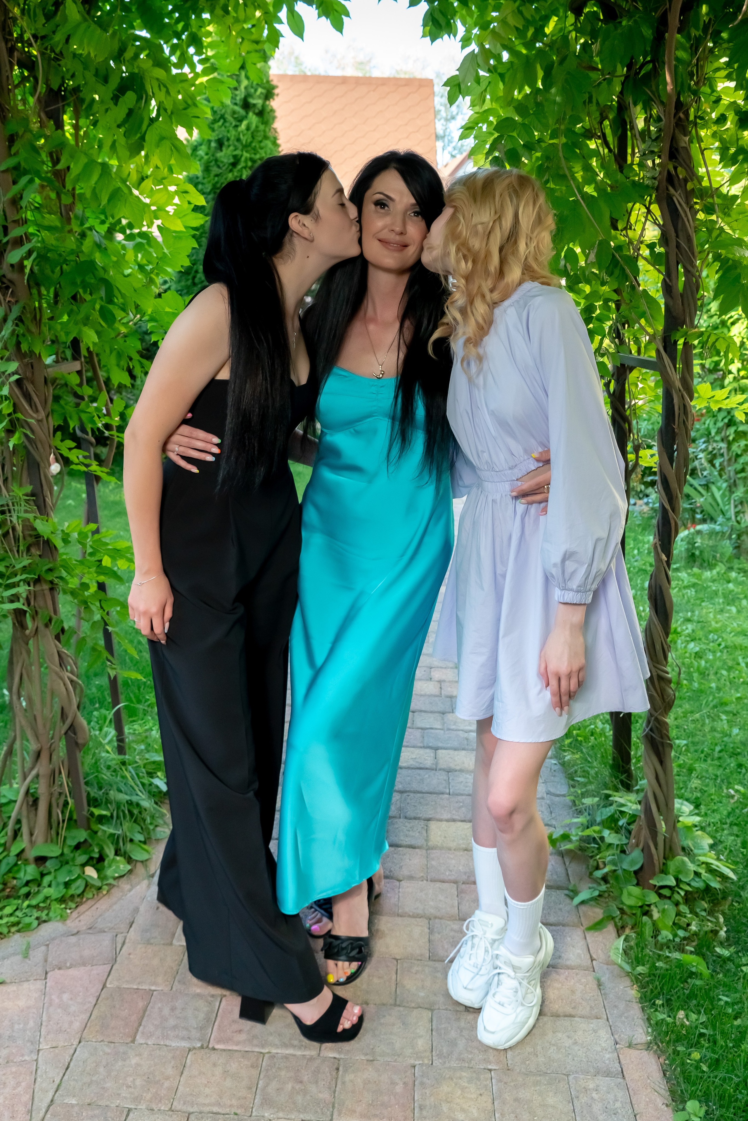 День Рожденья. Max Matvich and Victoria Basova are professionals in their field