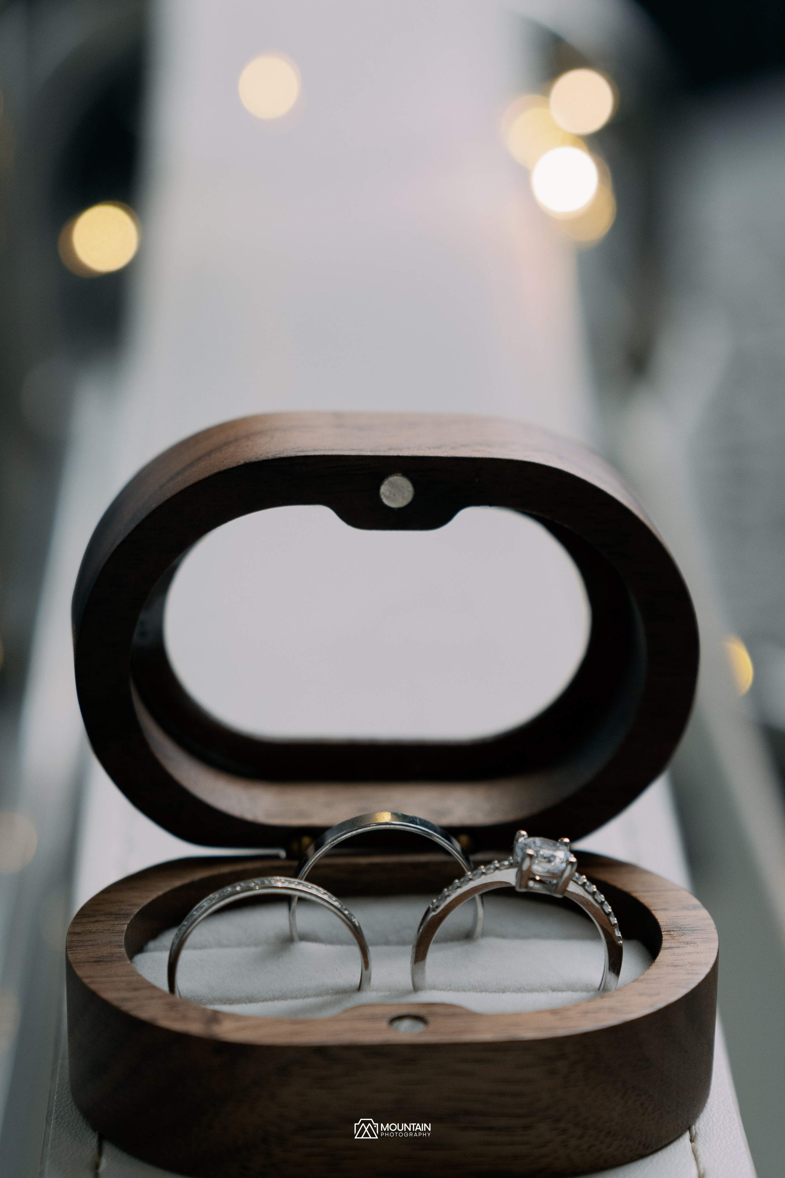 Cletus And Karabo. Я занимаюсь событийной, свадебной, товарной, студийной… фотографией