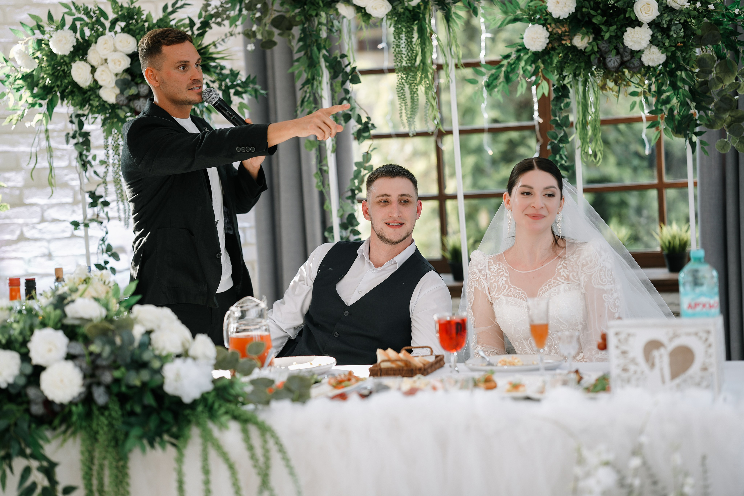 ARTYOM & ELENA. Свадебный фотограф в Санкт-Петербурге Харичева Анастасия