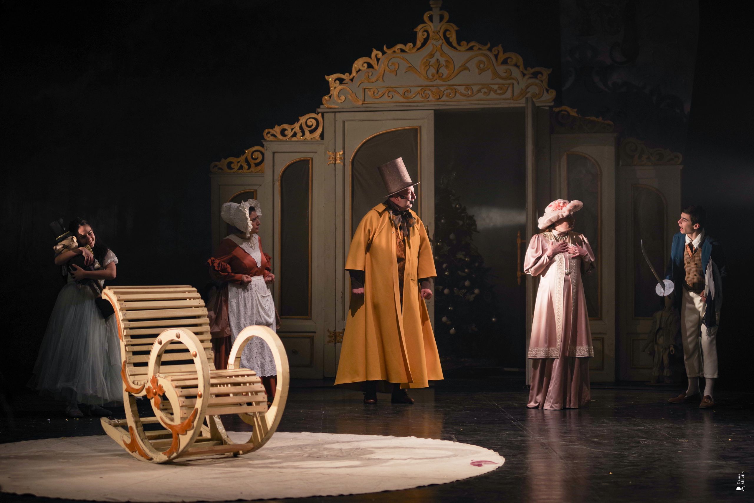 Театр Сенаки. Портретный фотограф Денис Милютин