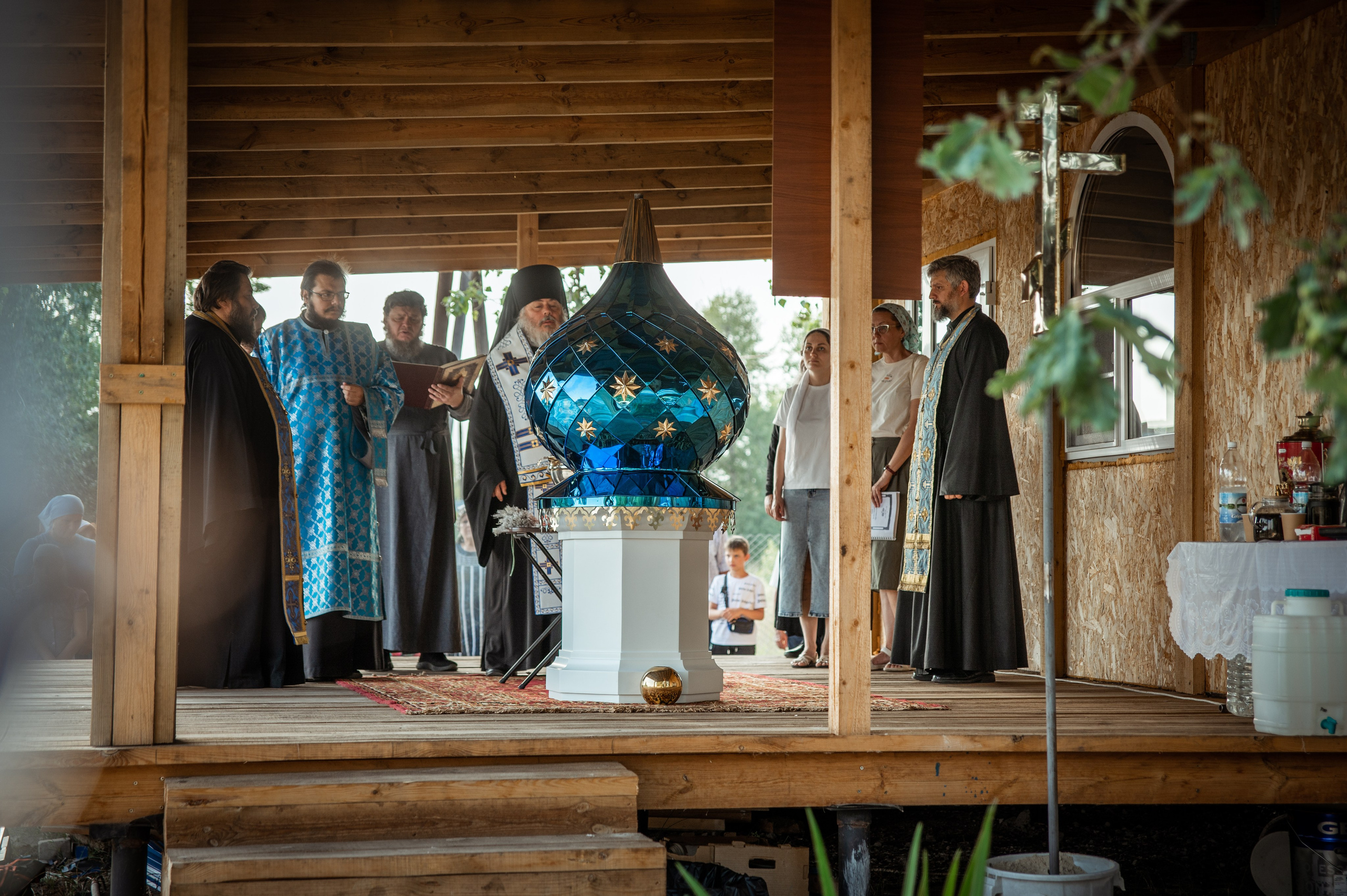 Освещение купола в храме Казанской иконы Божьей Матери х. Закутский. Церковный, семейный и репортажный фотограф Волгоград, Волжский