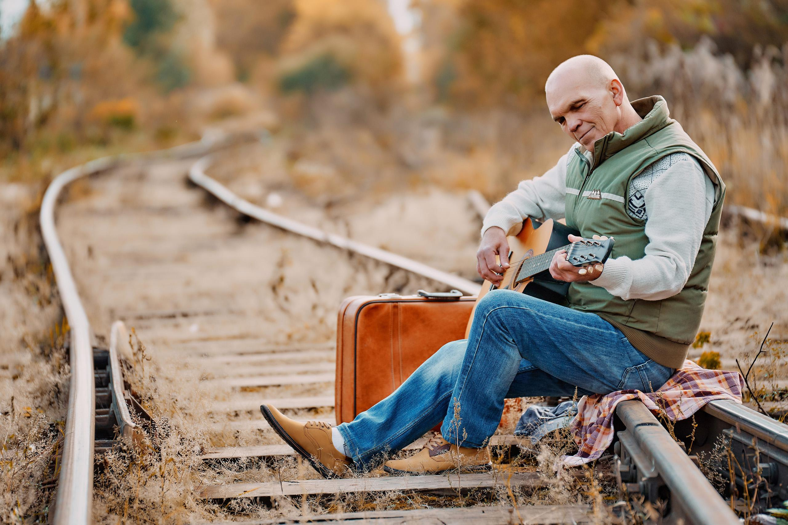 Осенний фотопроект «Странник». Фотограф Меняйло Евгений. Свадьба. Портрет. Репортаж. Семья. Контент