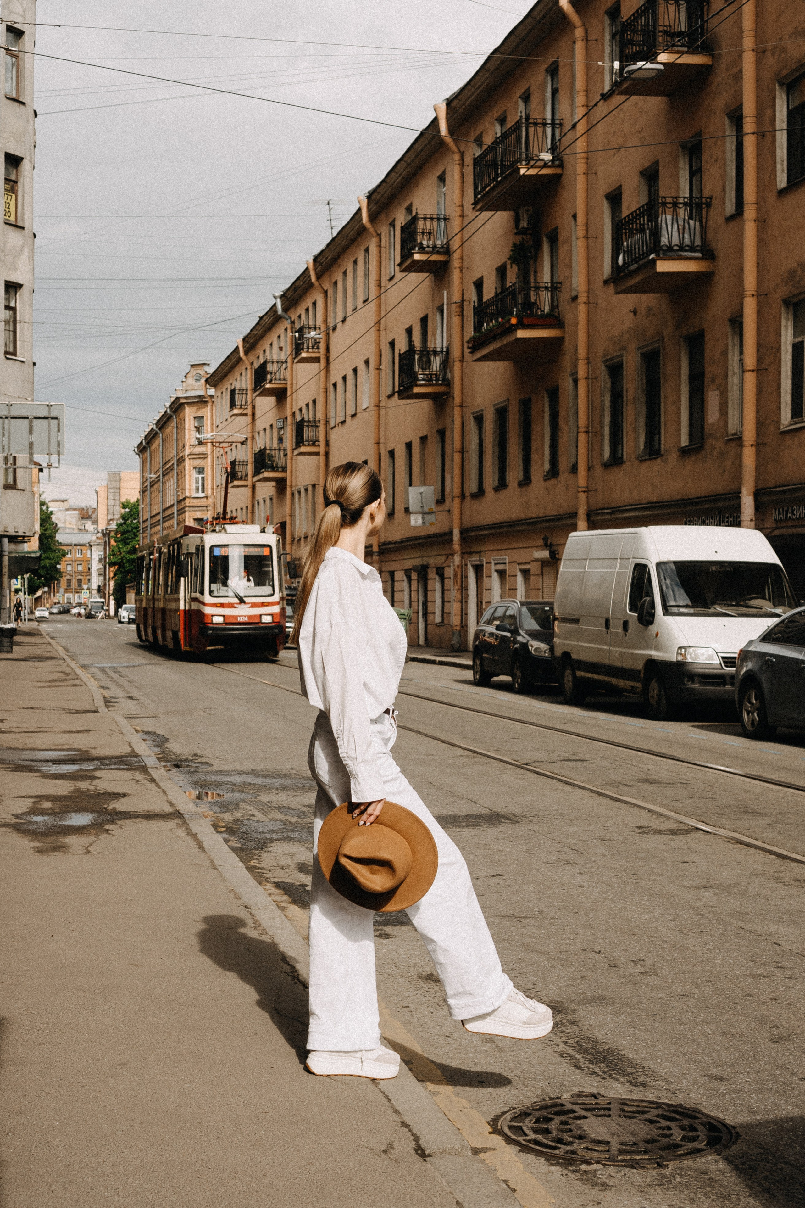 МЫ ГУЛЯЛИ ПРО КРЫШАМ ПИТЕРА. Профессиональный фотограф, Санкт-Петербург — Виктория Богомолова