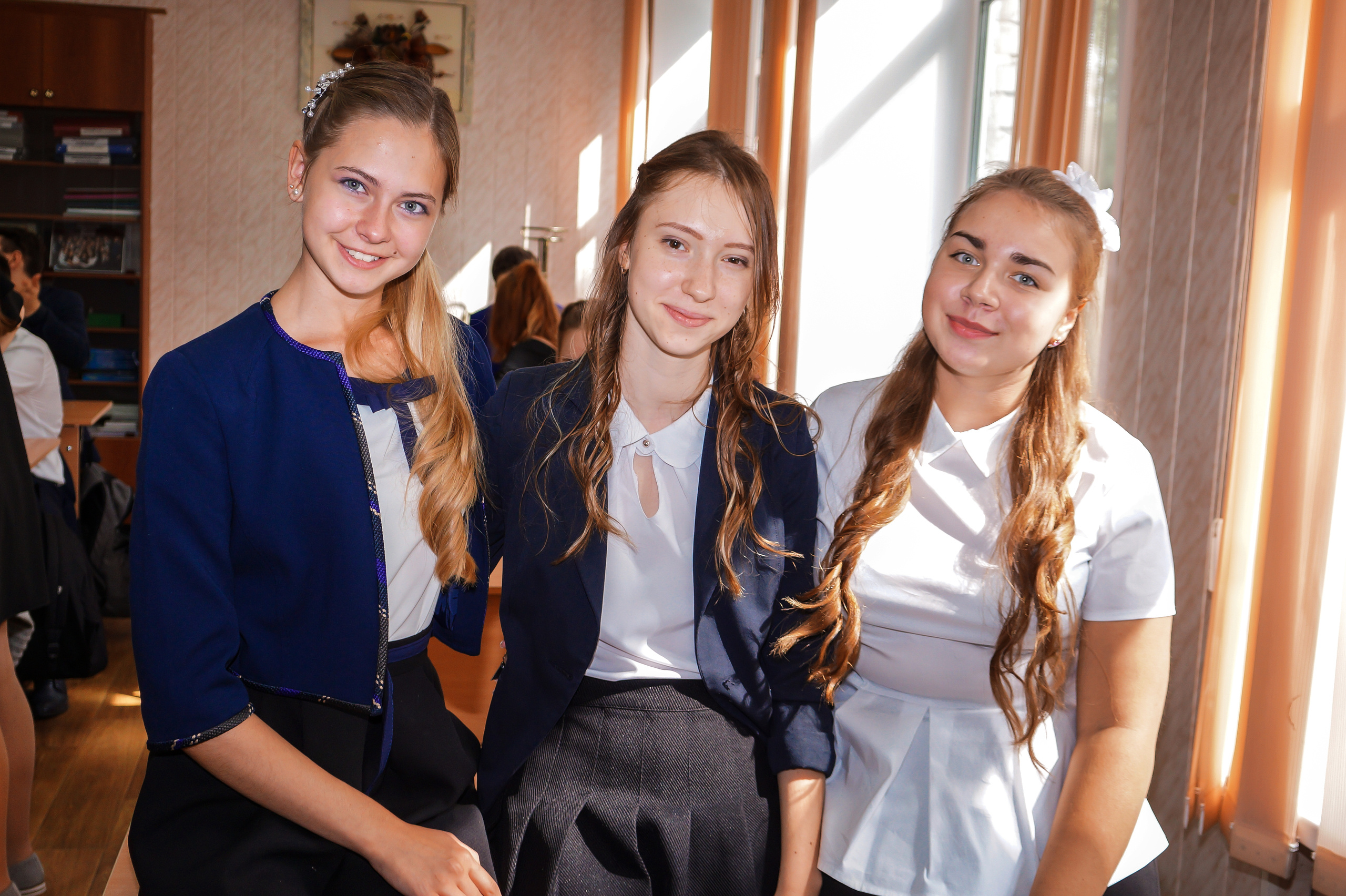 Гимназия № 17 11"В» г. Нижний Новгород. Фотосъемка в детском саду и школе. Фотоальбомы и фотокниги ВЫПУСКНИК