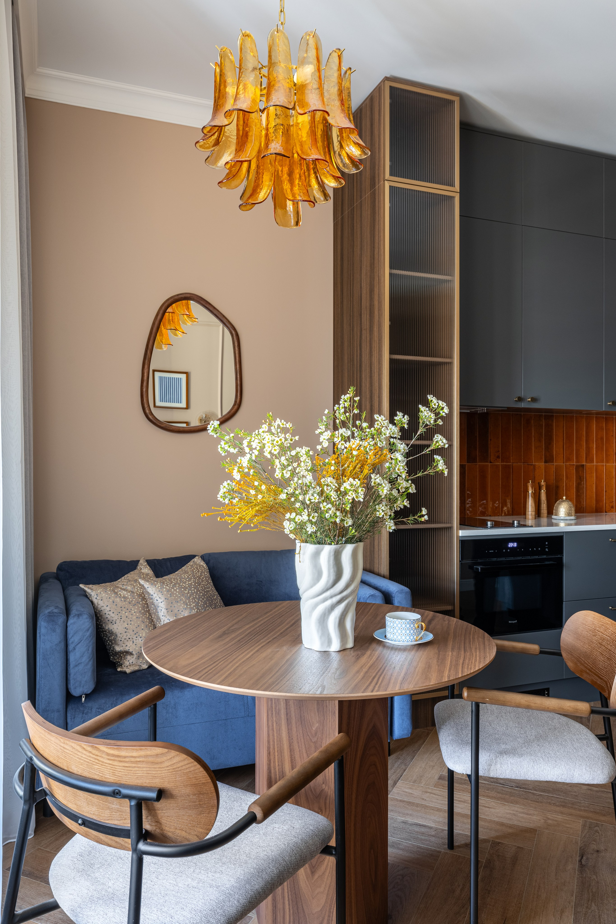 Эклектичный интерьер с элементами современной классики. Веселински | Интерьерный фотограф | Москва