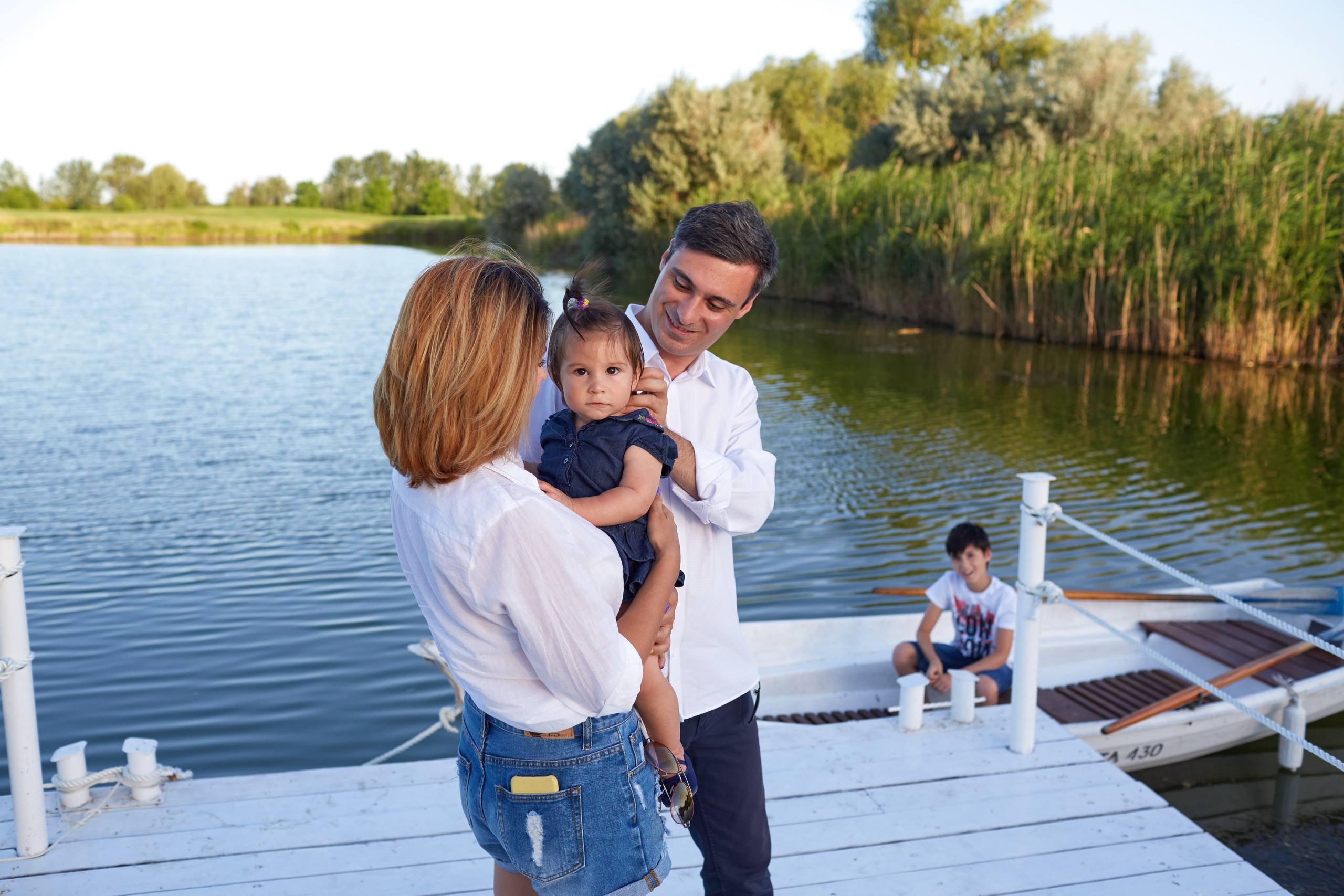 Вадим и его семья. Прогулка по гольф-клубу. Профессиональный фотограф в Ростове-на-Дону Станислав Бурдон