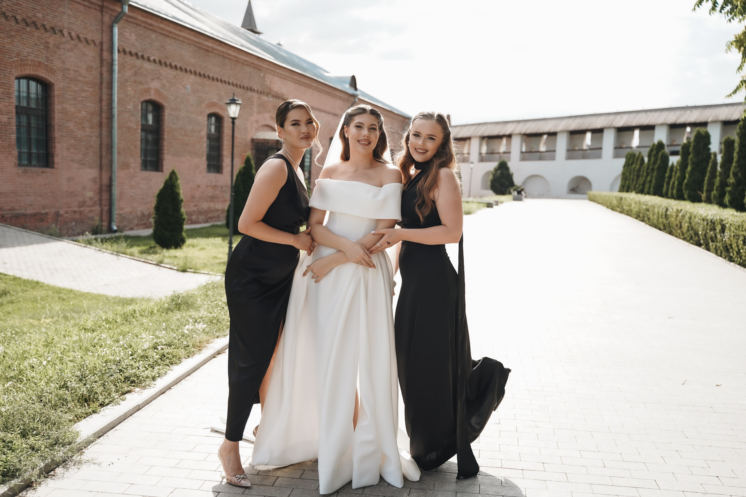 Темир и Арина. Фото и видео для вас в Астрахани!