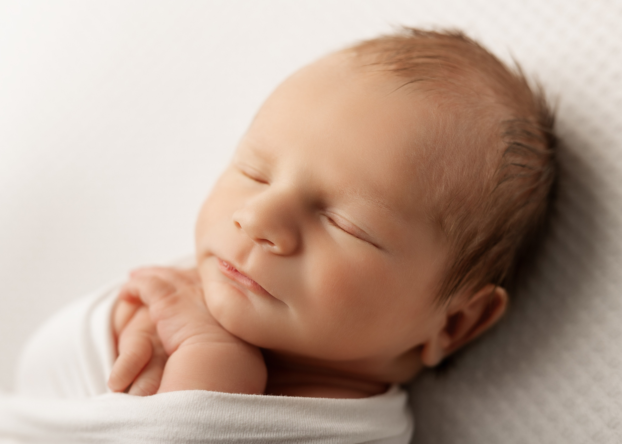 Фотосъёмка новорожденных. Фотограф Беременности и Новорождённых в Кемерово