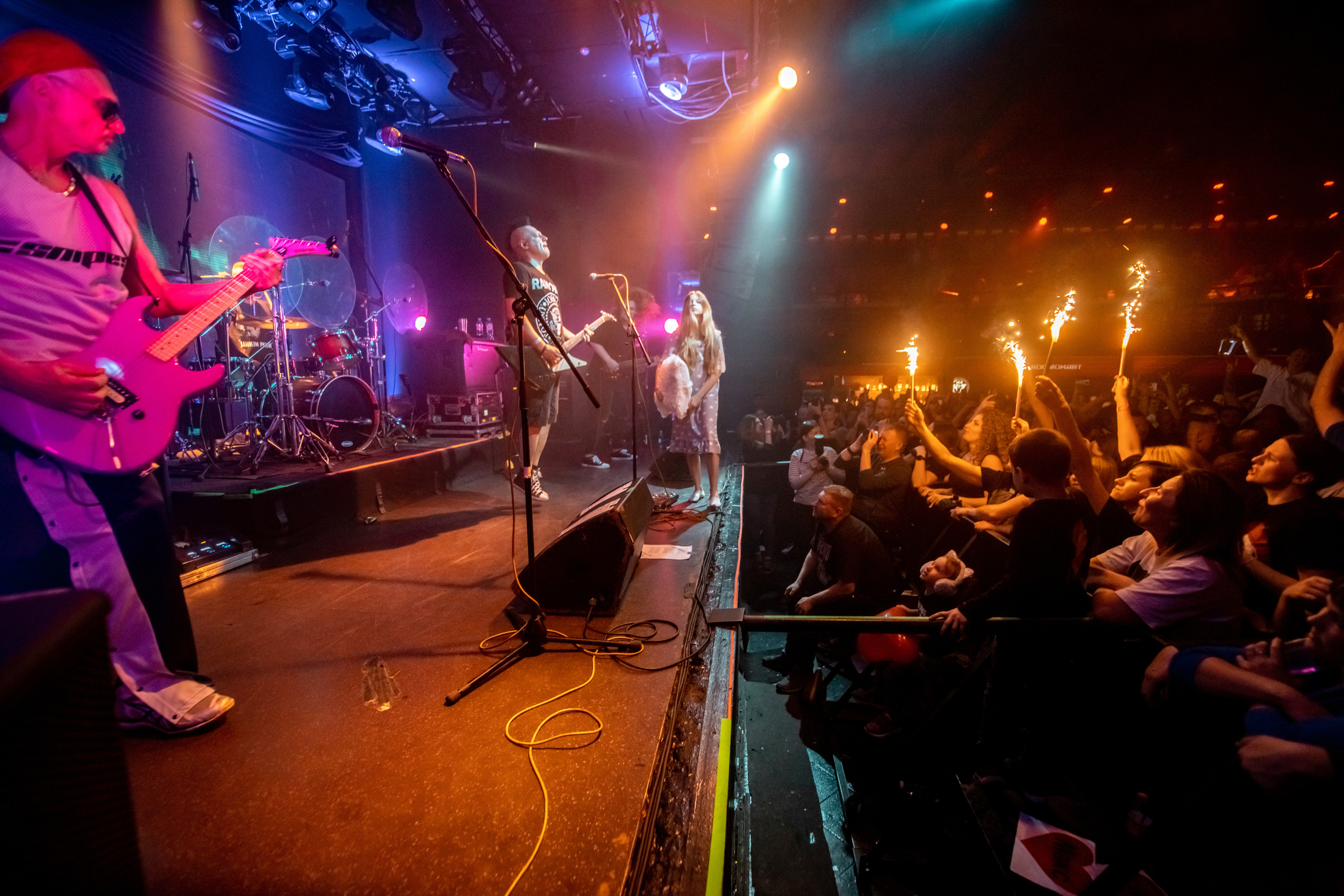 БРИГАДНЫЙ ПОДРЯД. Фотограф Елена Богачева (lenalena_na_na_na)