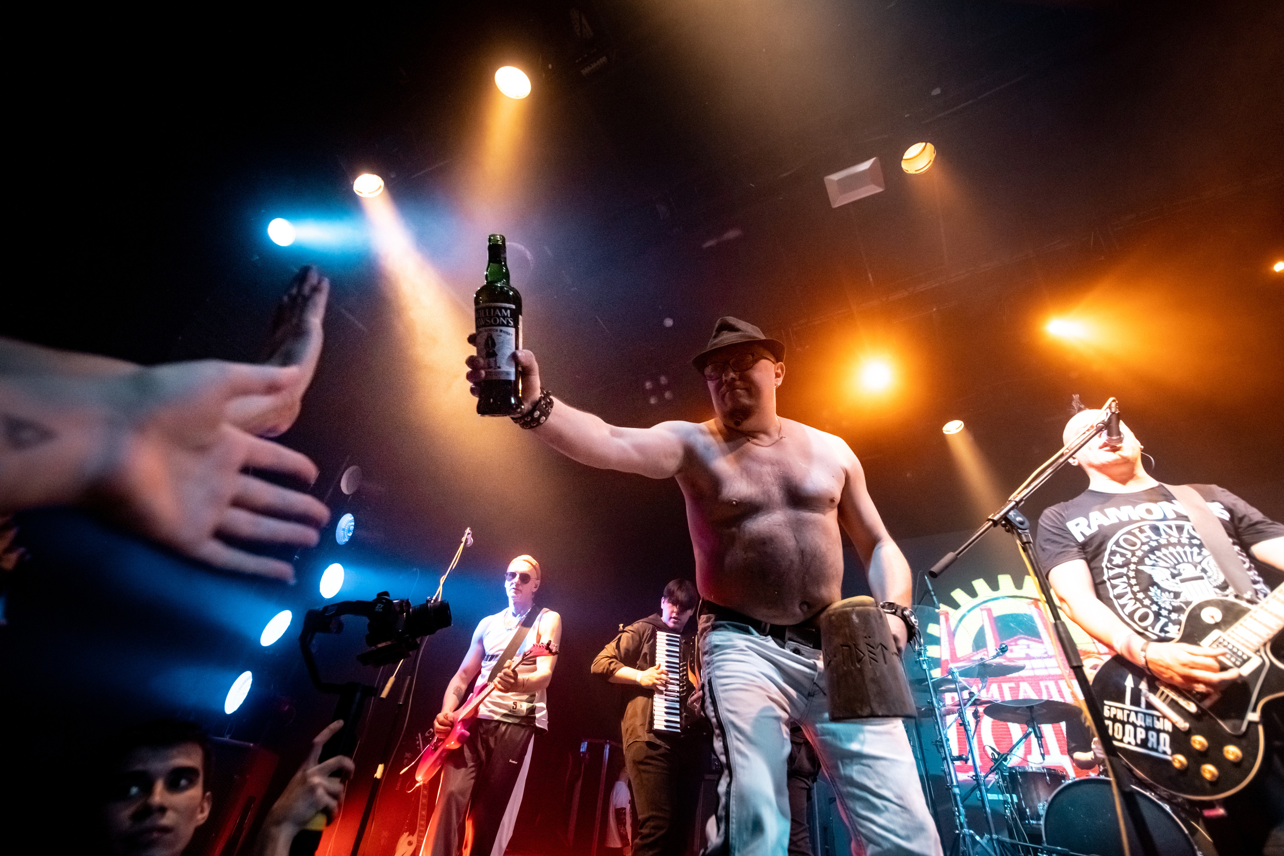 БРИГАДНЫЙ ПОДРЯД. Фотограф Елена Богачева (lenalena_na_na_na)