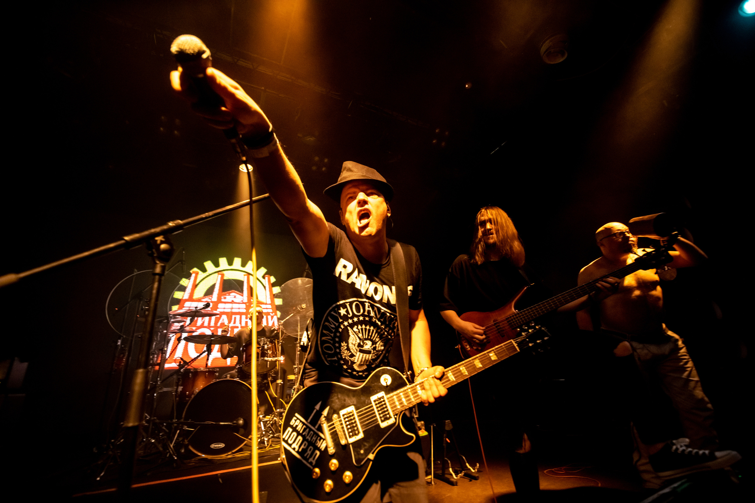 БРИГАДНЫЙ ПОДРЯД. Фотограф Елена Богачева (lenalena_na_na_na)