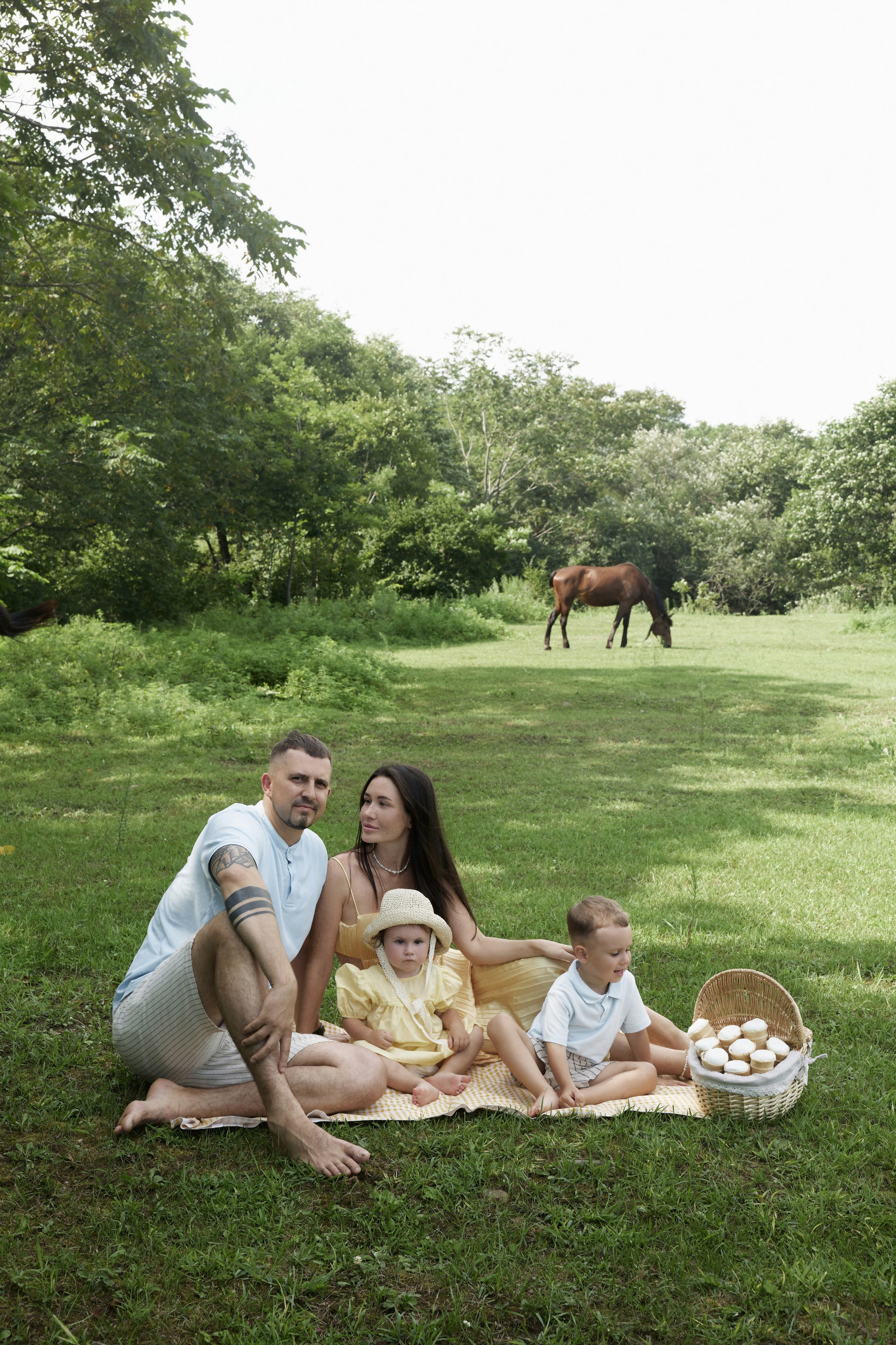 Семейная история с мороженным. Семейный фотограф и фотограф беременности во Владивостоке