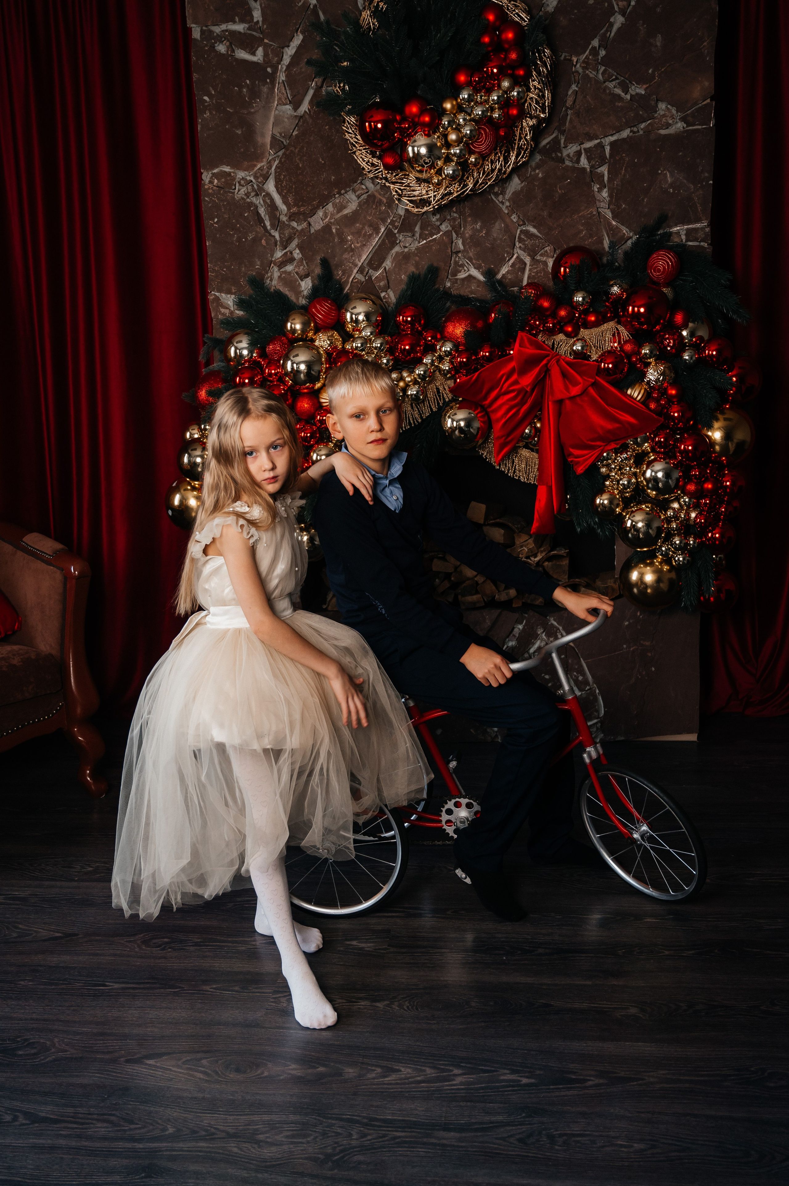 Сестренки и брат. Семейный и детский фотограф в Хакасии