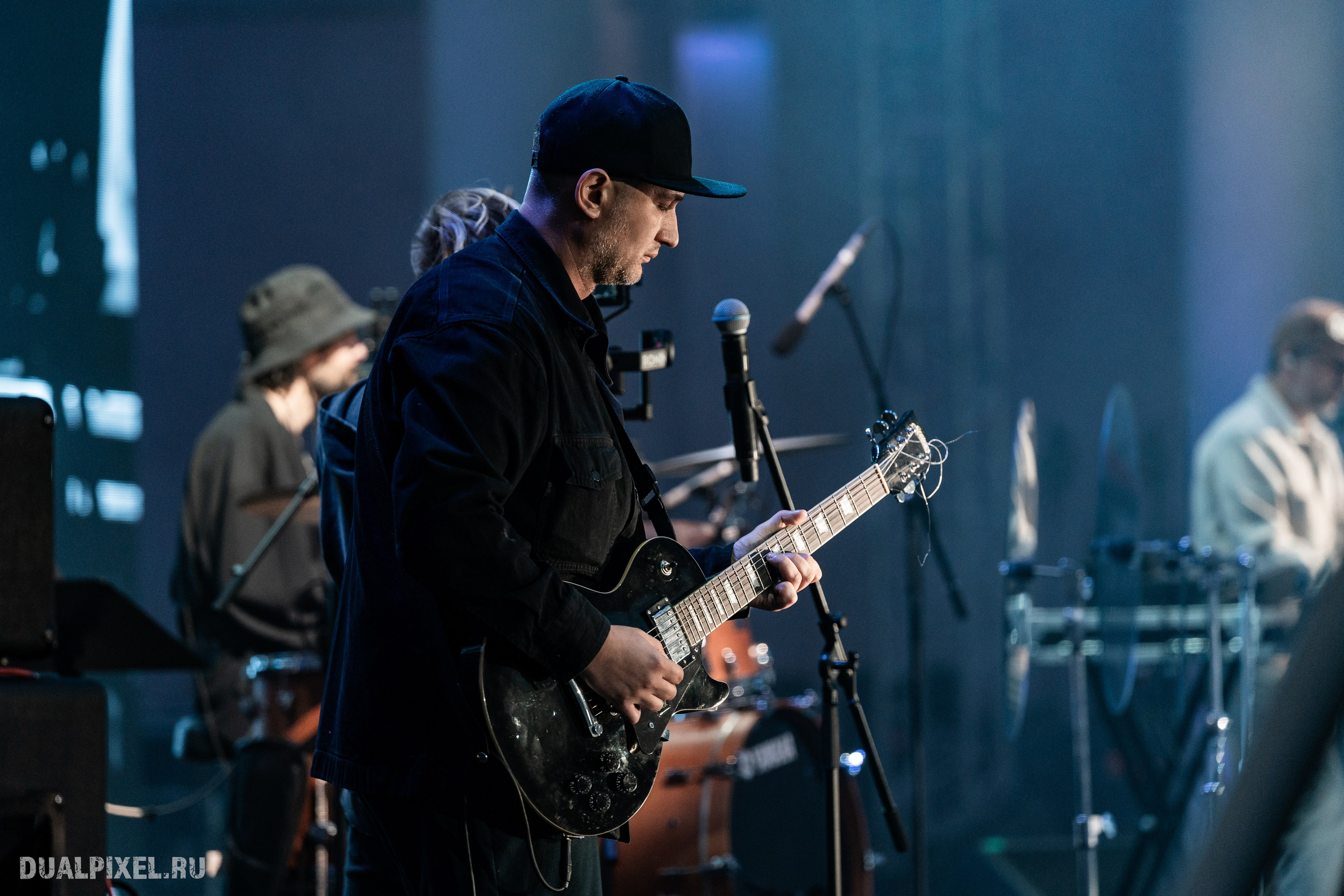 Танцы Минус. Магия музыки в кадре: Концертная Фотография