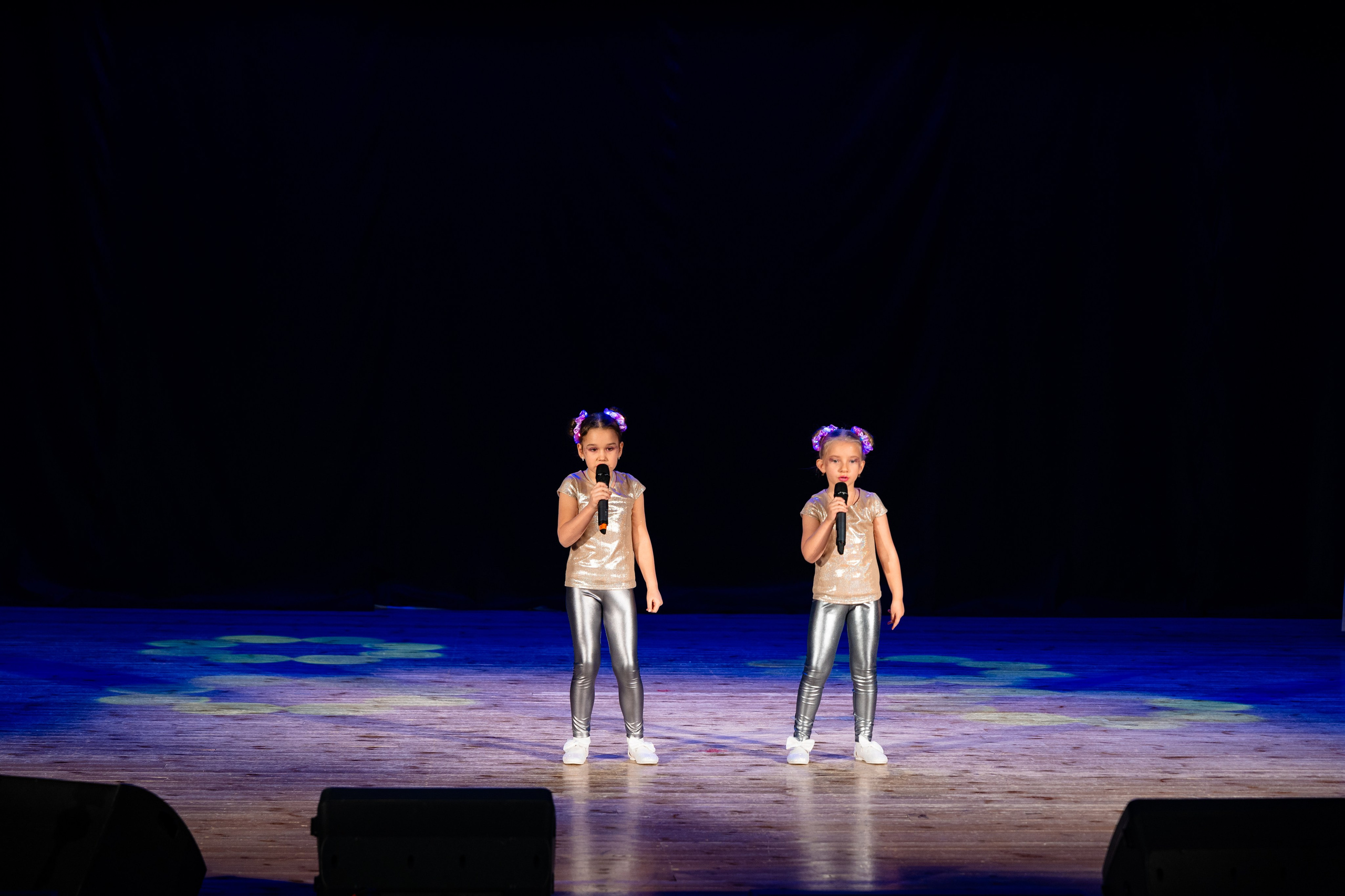 Концерт ДК Буривестник. Фотограф Никита Комаров