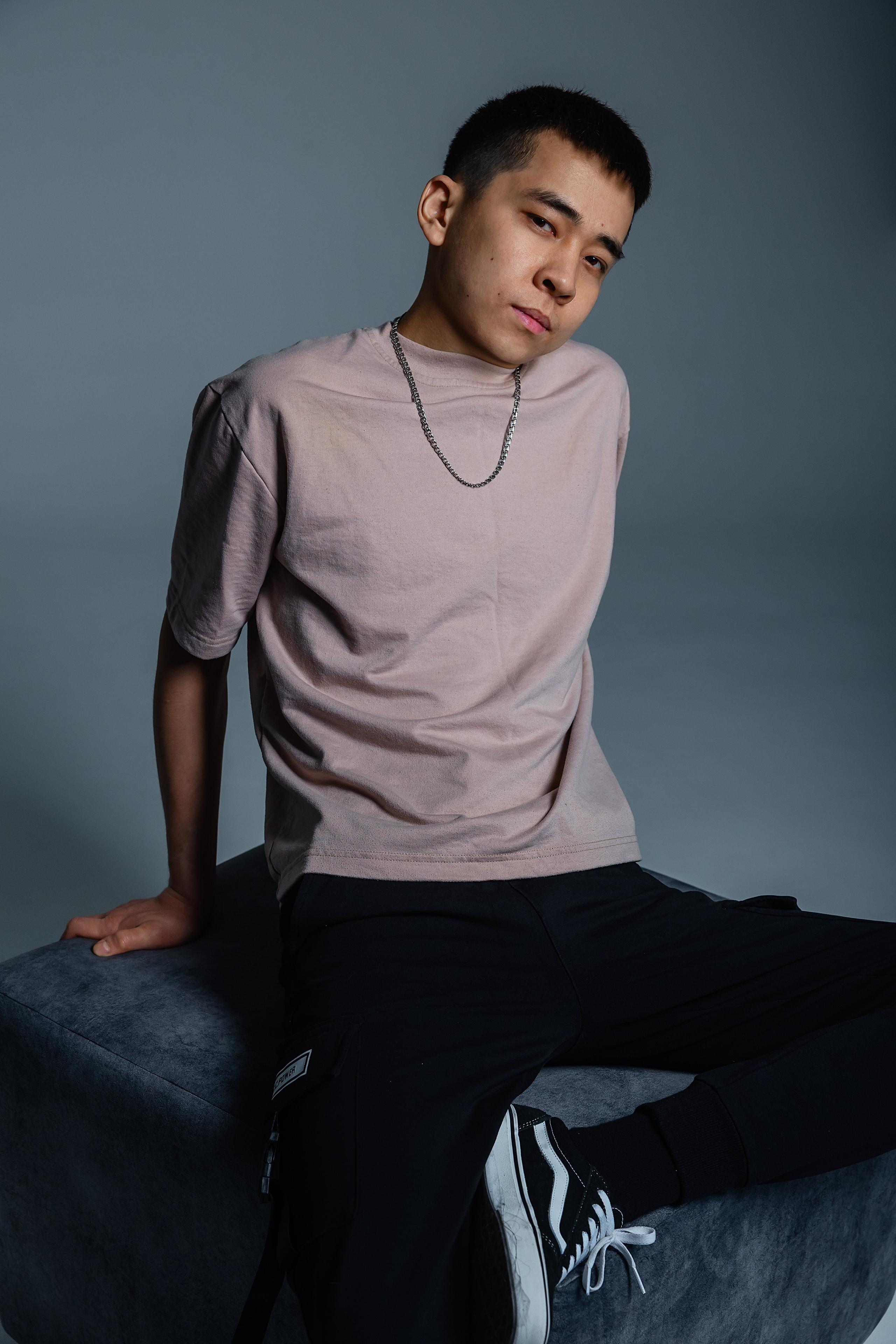 Мужской портрет. Фотограф и видеограф в Улан-Удэ: Аюна Габагуева и Артём Шаханов