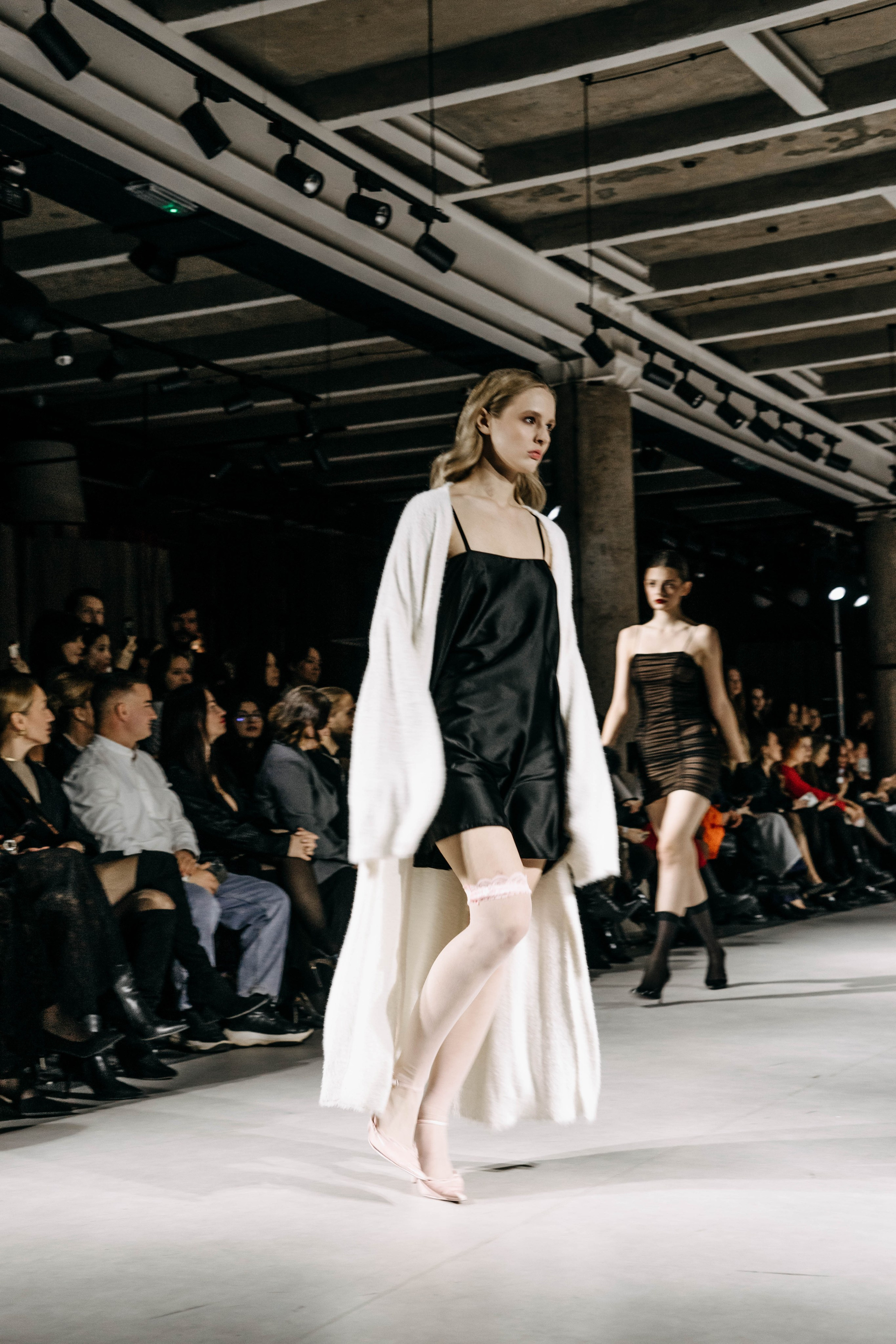Фотосессия модного показа в Фабрике. Свадебный фотограф в Уфе  — Данилова Елена