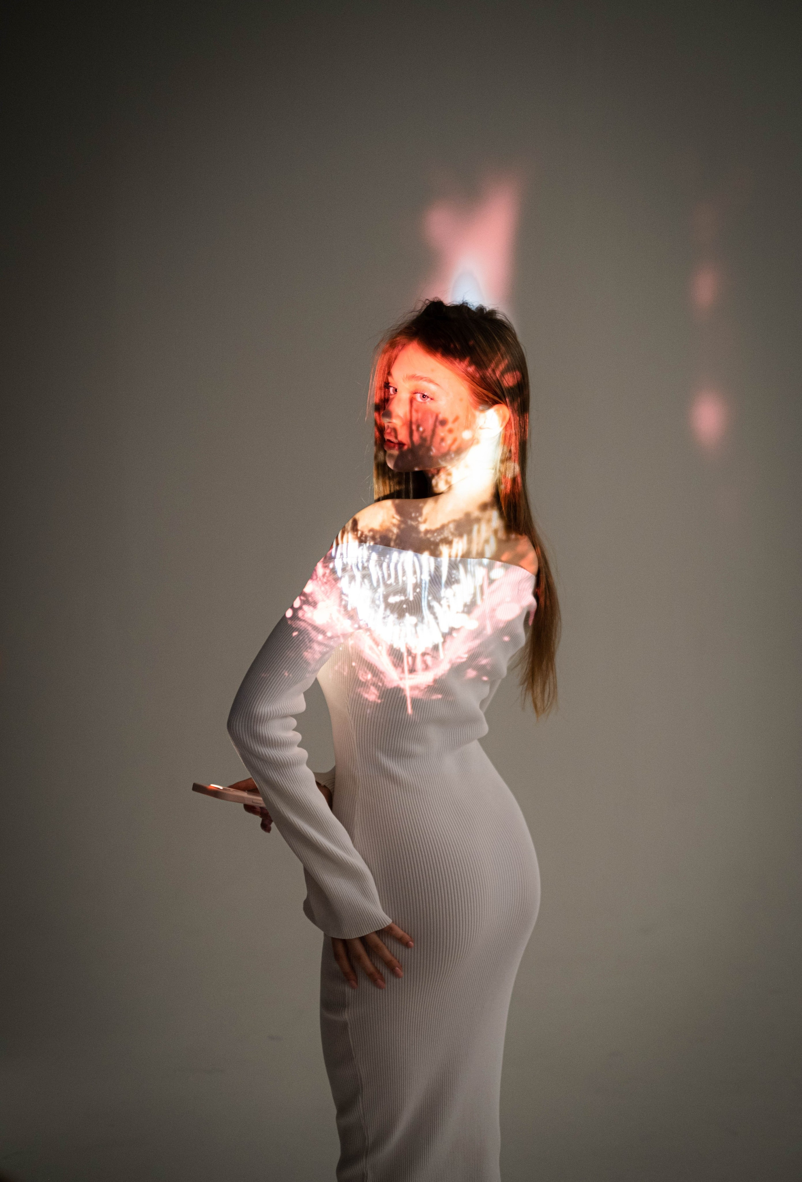 Проектор 16.03.25. Студийный, портретный, семейный фотограф Южно-Сахалинска Яна Радаева