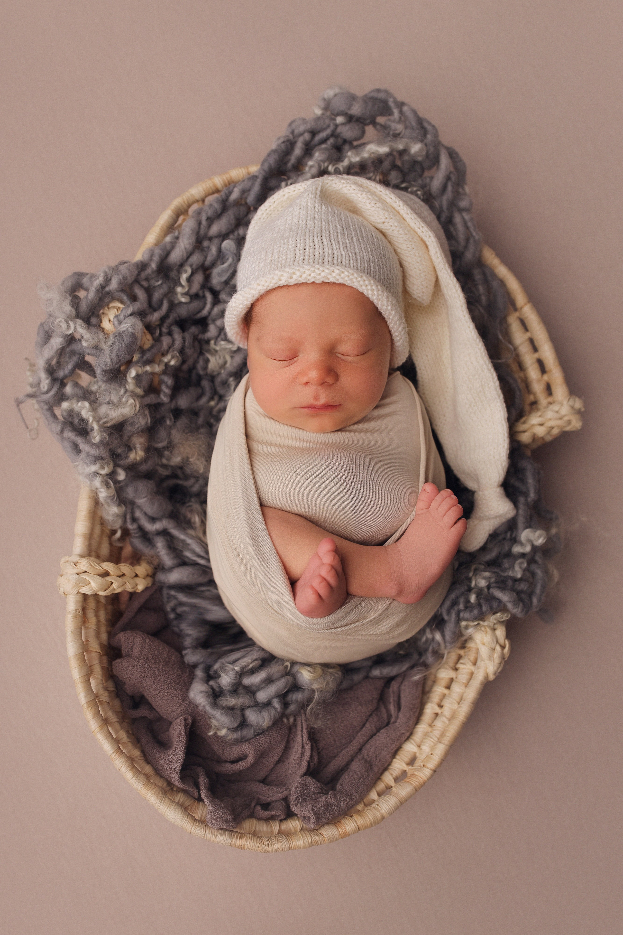 Новорожденные. Семейный фотограф и фотограф новорожденных в Санкт-Петербурге Алевтина