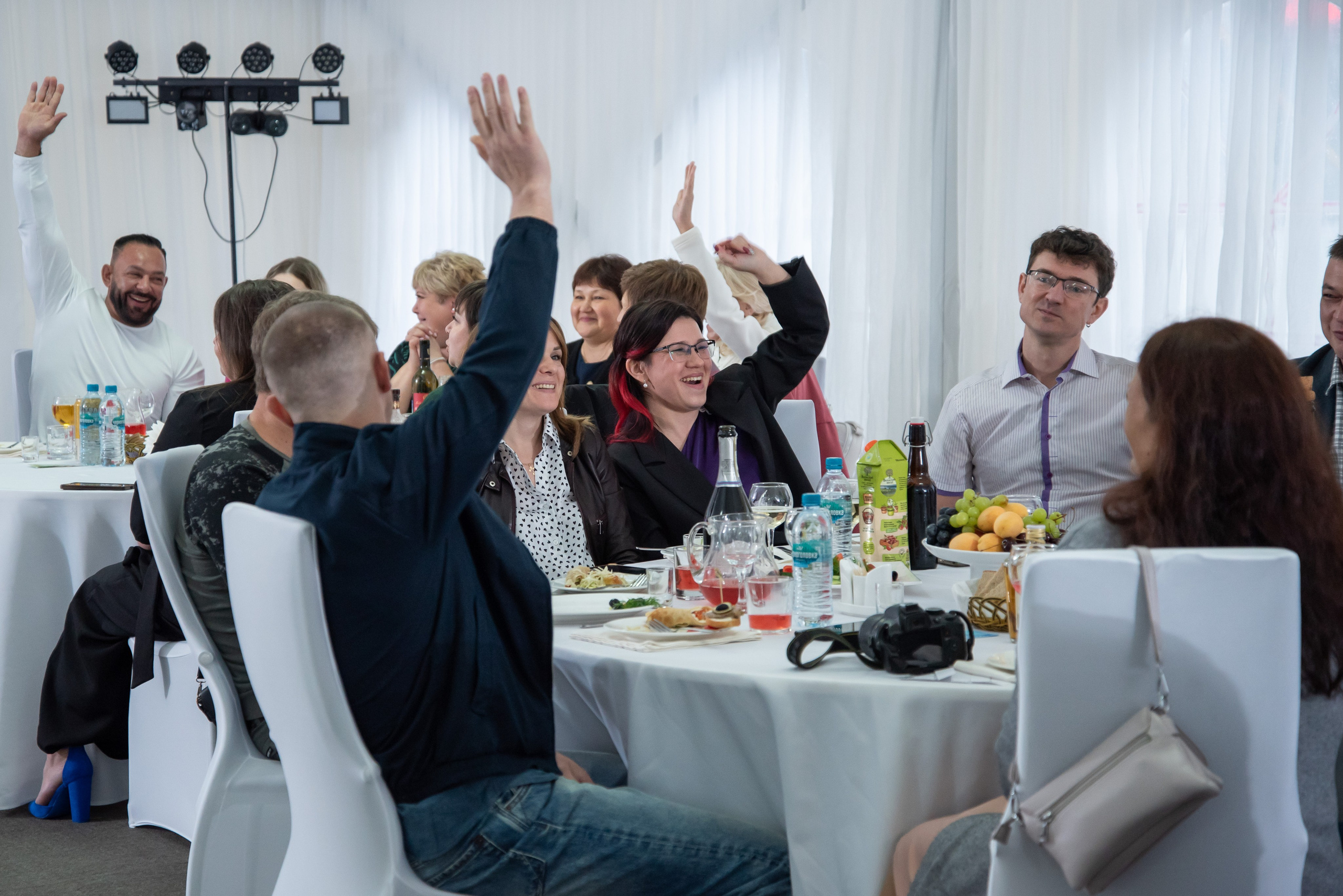 Школьные выпускные. Фотограф Мальцева Евгения