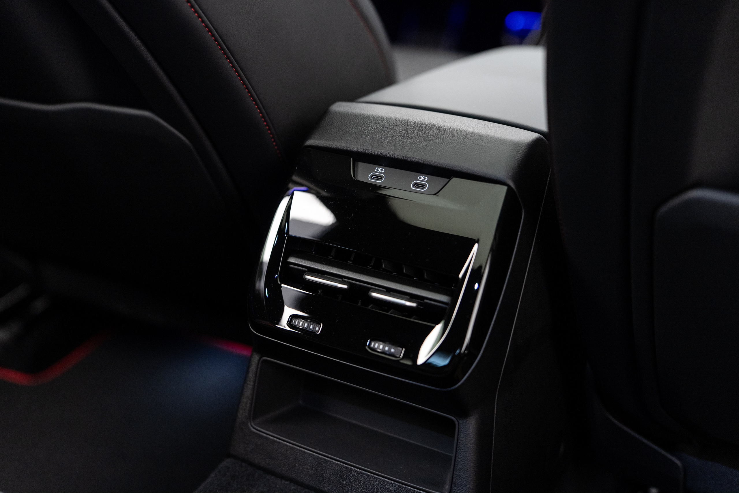 Фото для продажи авто. Фотограф в Санкт-Петербурге Мария Александрова