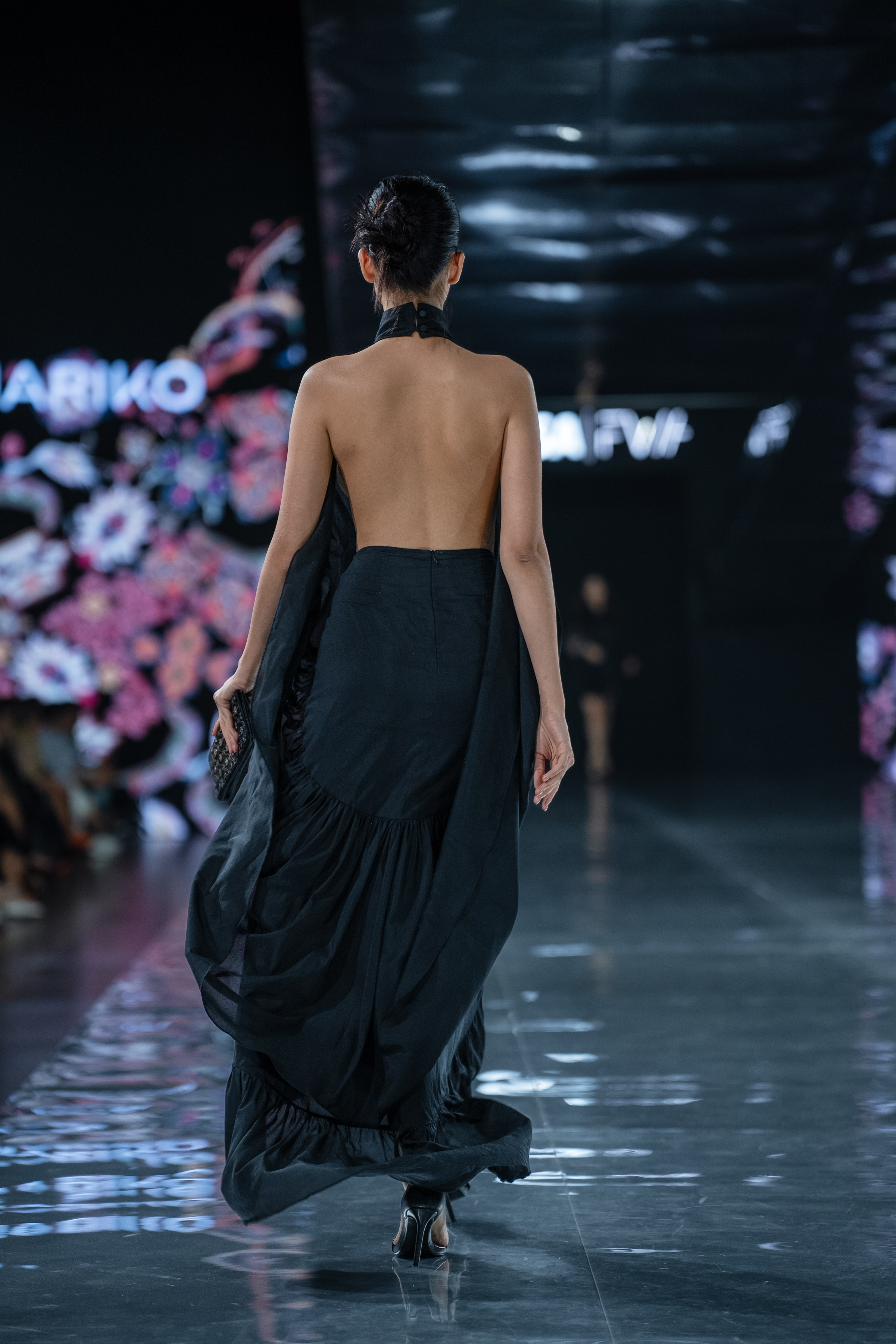 Visa Fashion Week Pre-Fall Mariko. Сайт Алматинского НЮ АРТ, будуар и фэшн фотографа Дениса Карпенко