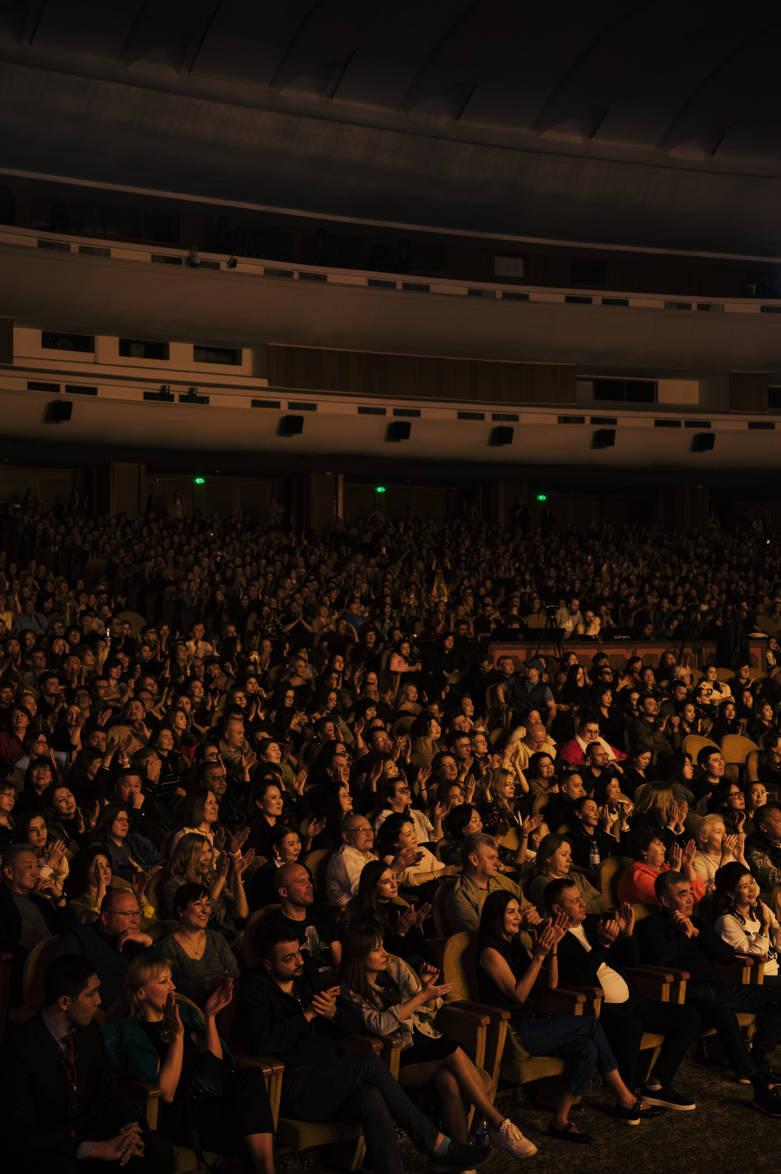 Леонид Агутин и Анжелика Варум в Алматы 2026. Фотограф в Алматы Кизилов Кирилл