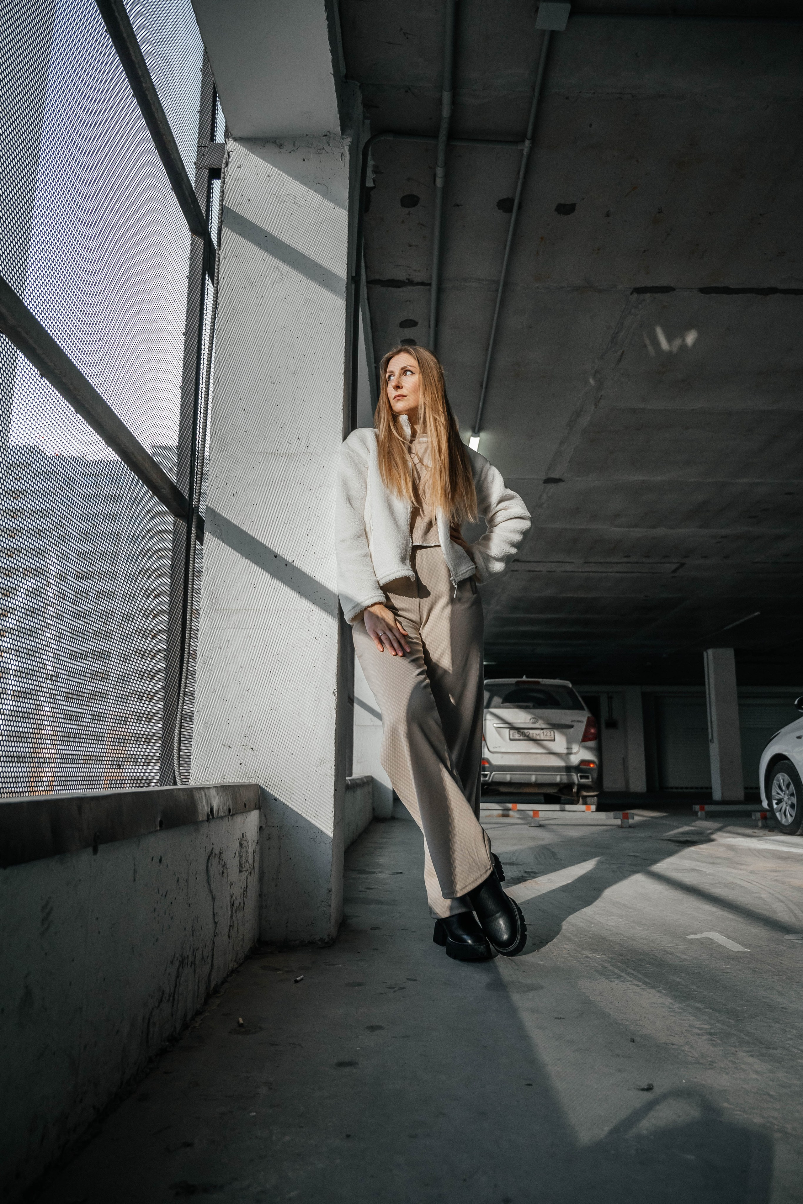 Съёмка на парковке в Краснодаре. Свадебный и семейный фотограф г. Ярославль Савинская Анастасия