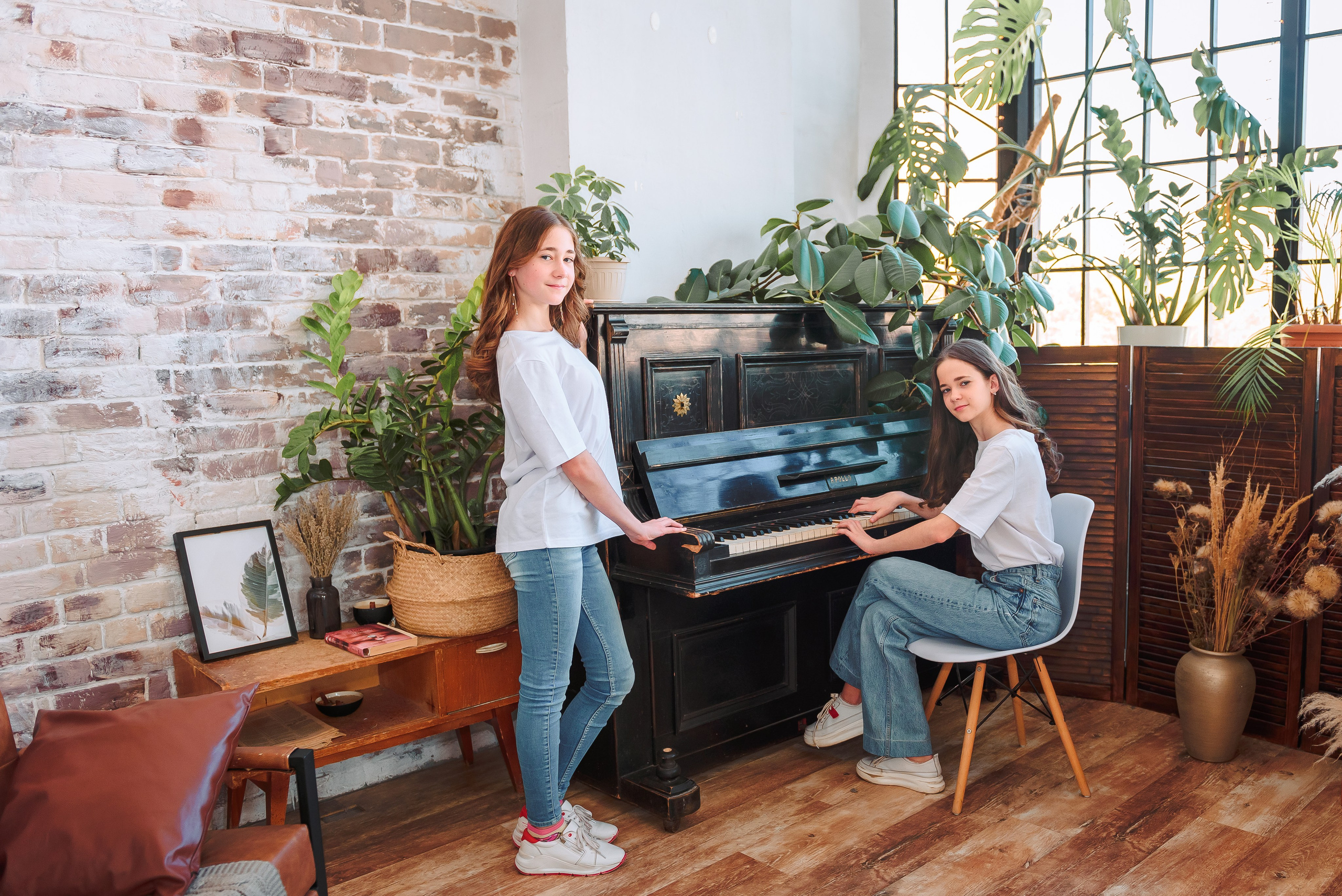 Семейная фотосессия в DreamStudio. Свадебный и семейный фотограф в Москве Юлия Винник