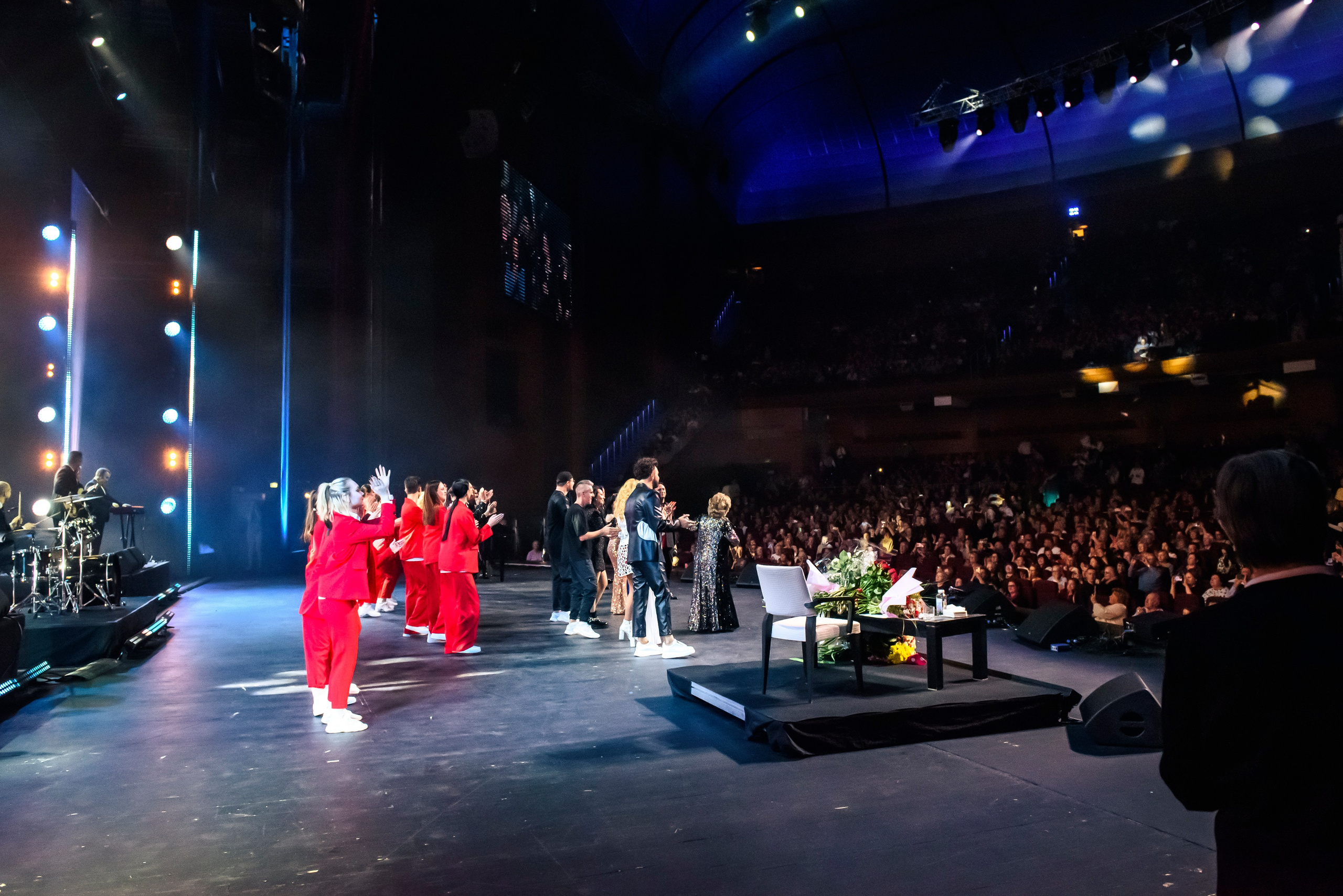 Лариса Рубальская «40 лет с песней по жизни» — Крокус Сити Холл. Бренд-фотограф для экспертов и блогеров в Москве Влада Горбовская