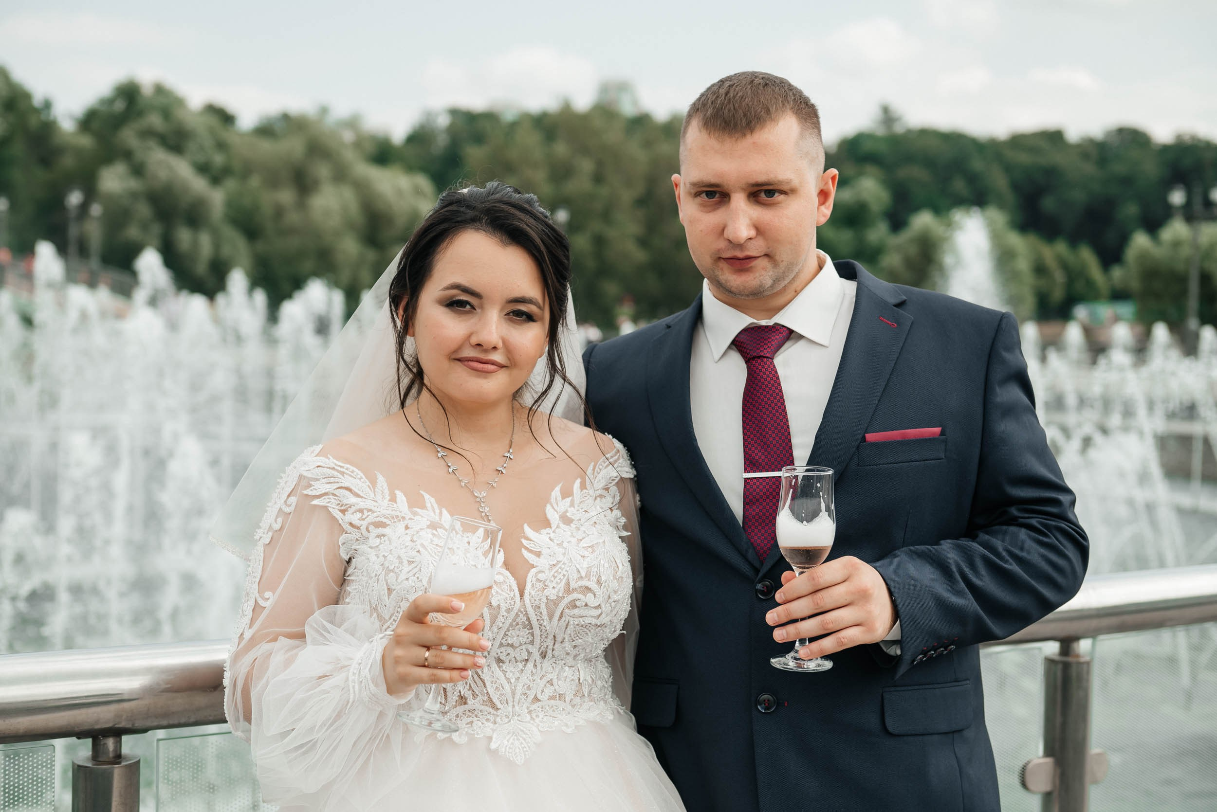 Свадебная фотосессия Царицынский парк. Фотограф Москва Настя Профотовна. Репортажные, свадебные и контент фотосессии