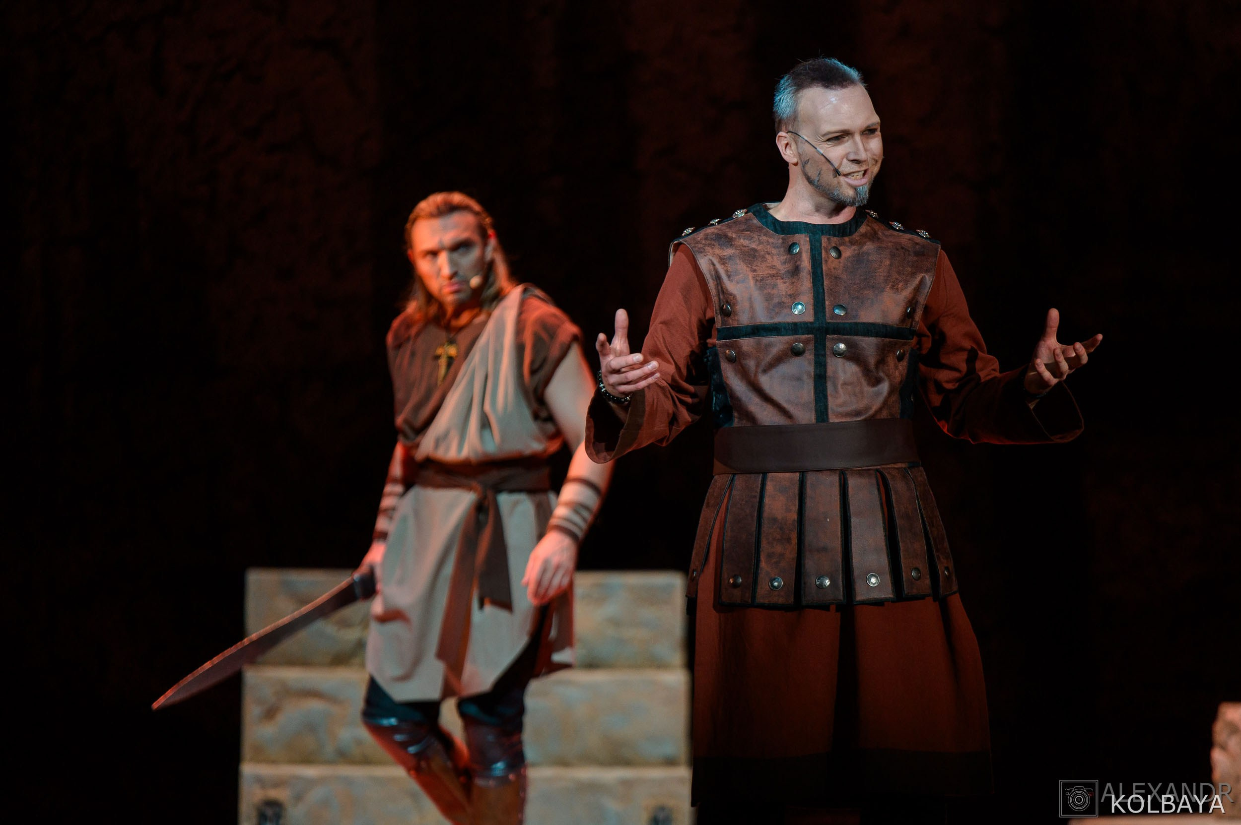 Фоторепортаж со спектакля Гладиатор в Театре Терезы Дуровой. Концертный и театральный репортажный фотограф в Москве Александр Колбая