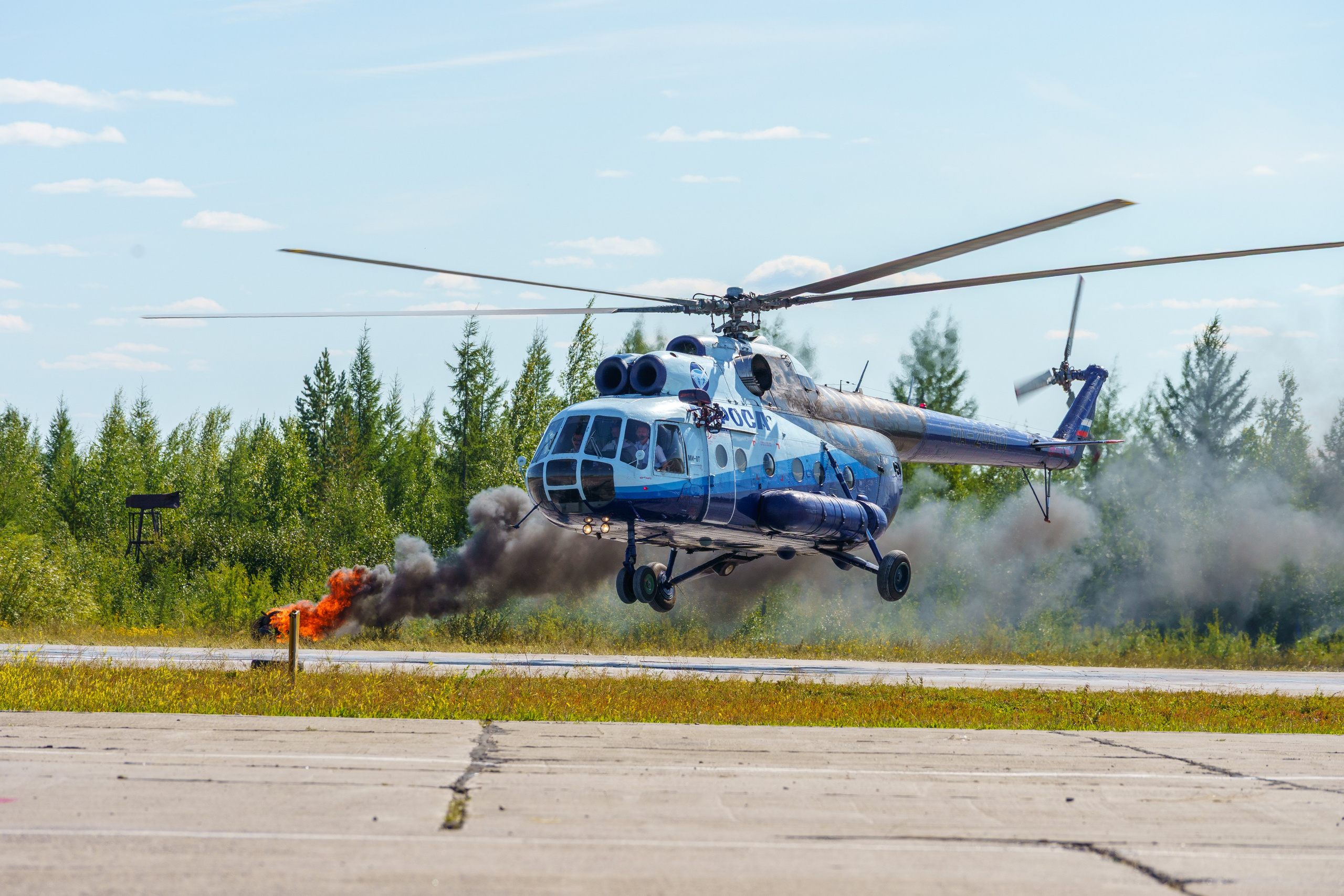 День Авиации в Мирном. Фотограф Григорий ИФтодий