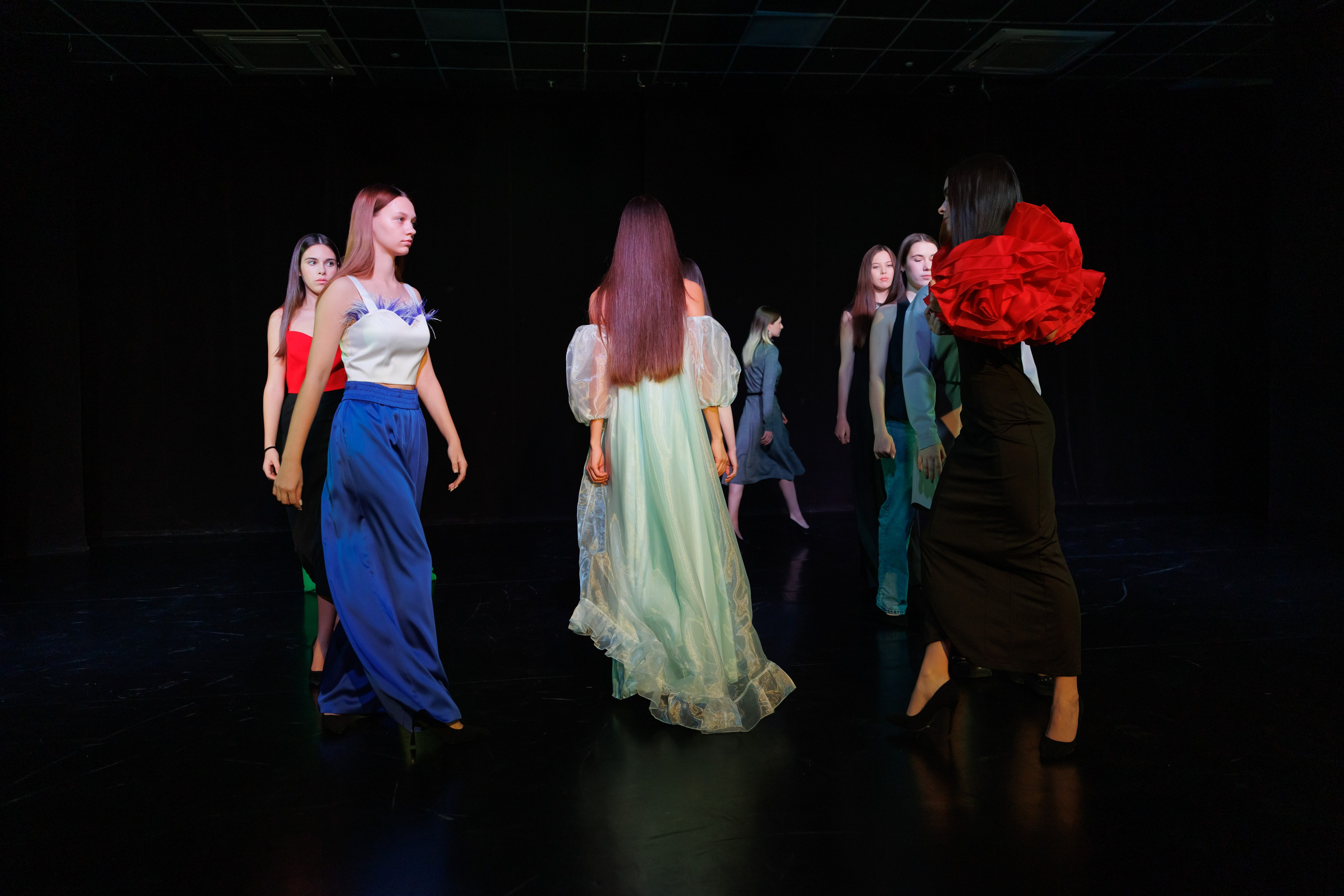 Показ коллекций Новосибирских дизайнеров для Fly Production. Фотограф Новосибирск — Наталья Гресь